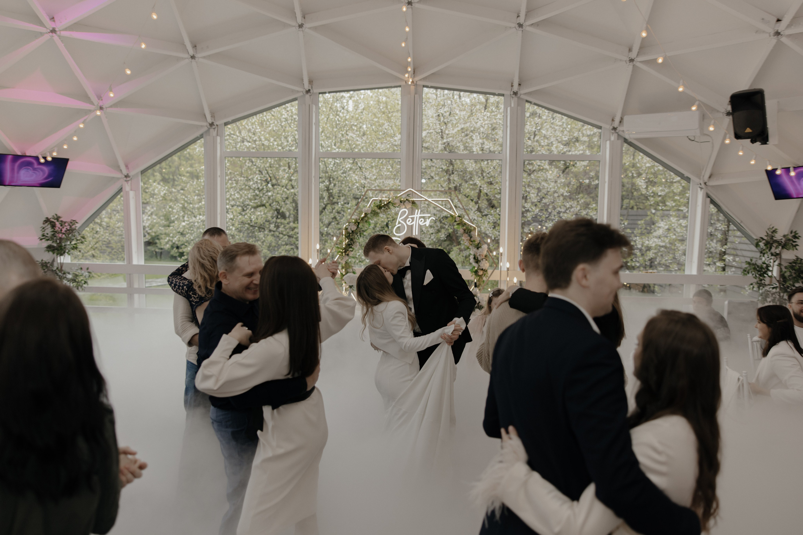 07.05.2024. RETOUCH-HOUSE