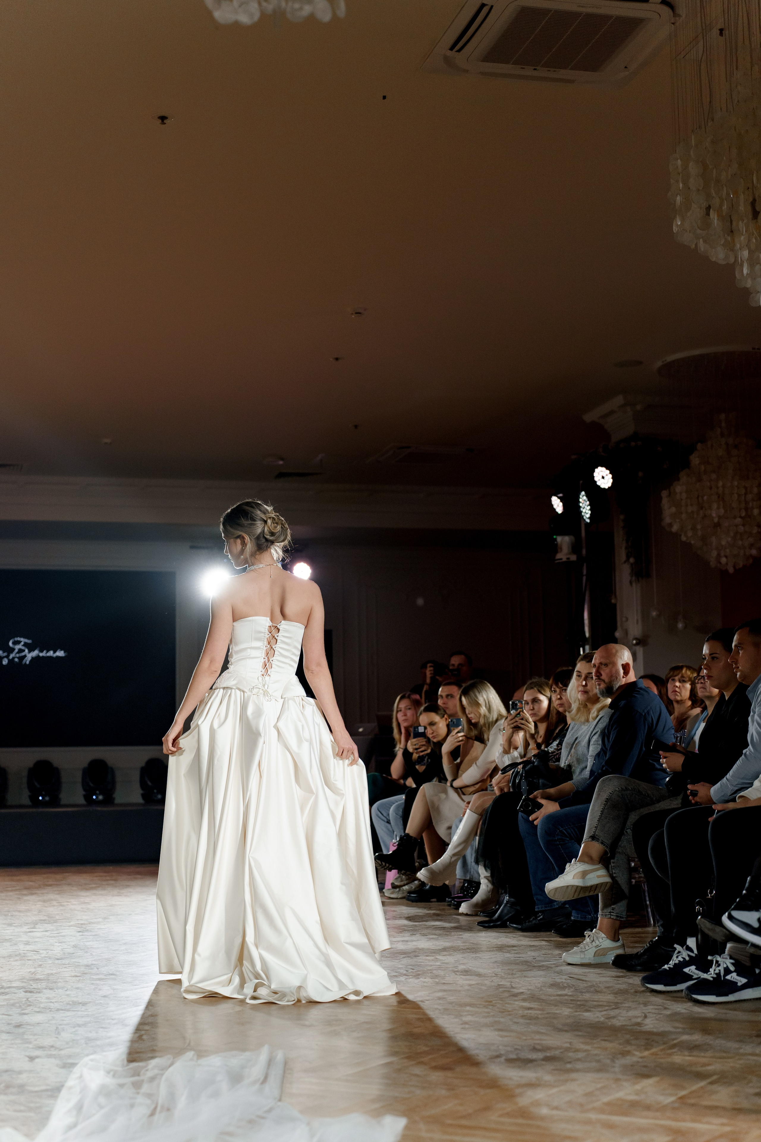 Выставка свадебных специалистов «Свадьба на 1000%». Свадебный фотограф в Санкт-Петербурге