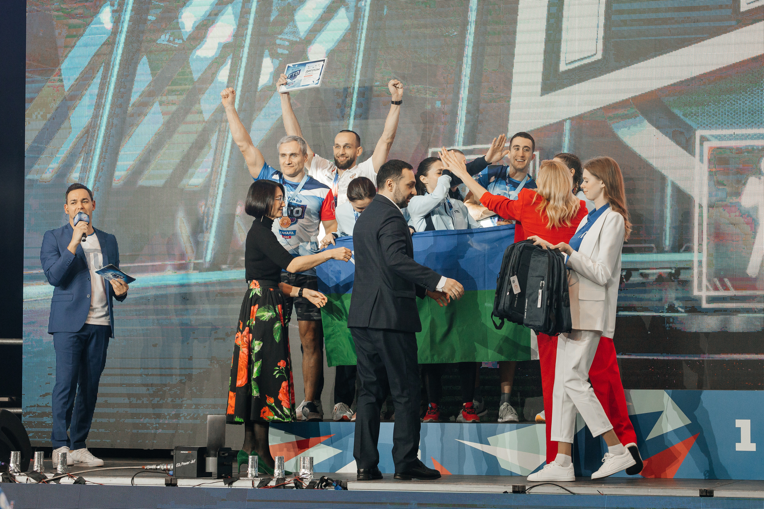 Репортаж деловых, спортивных событий и концертов