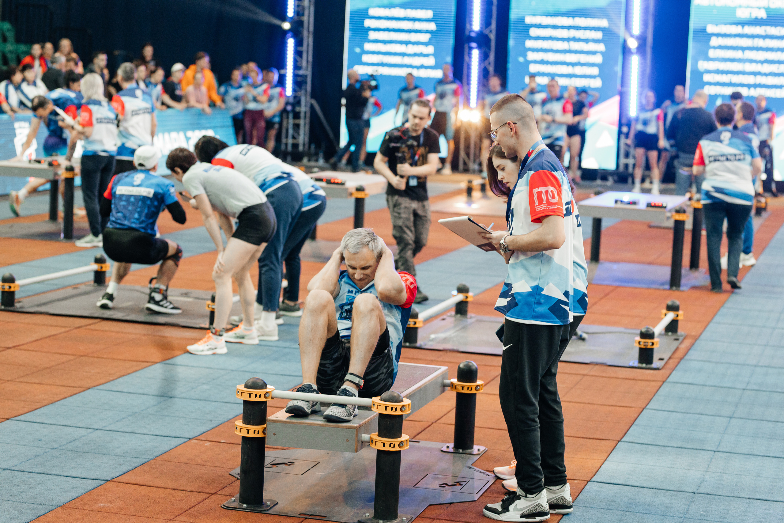 Репортаж деловых, спортивных событий и концертов