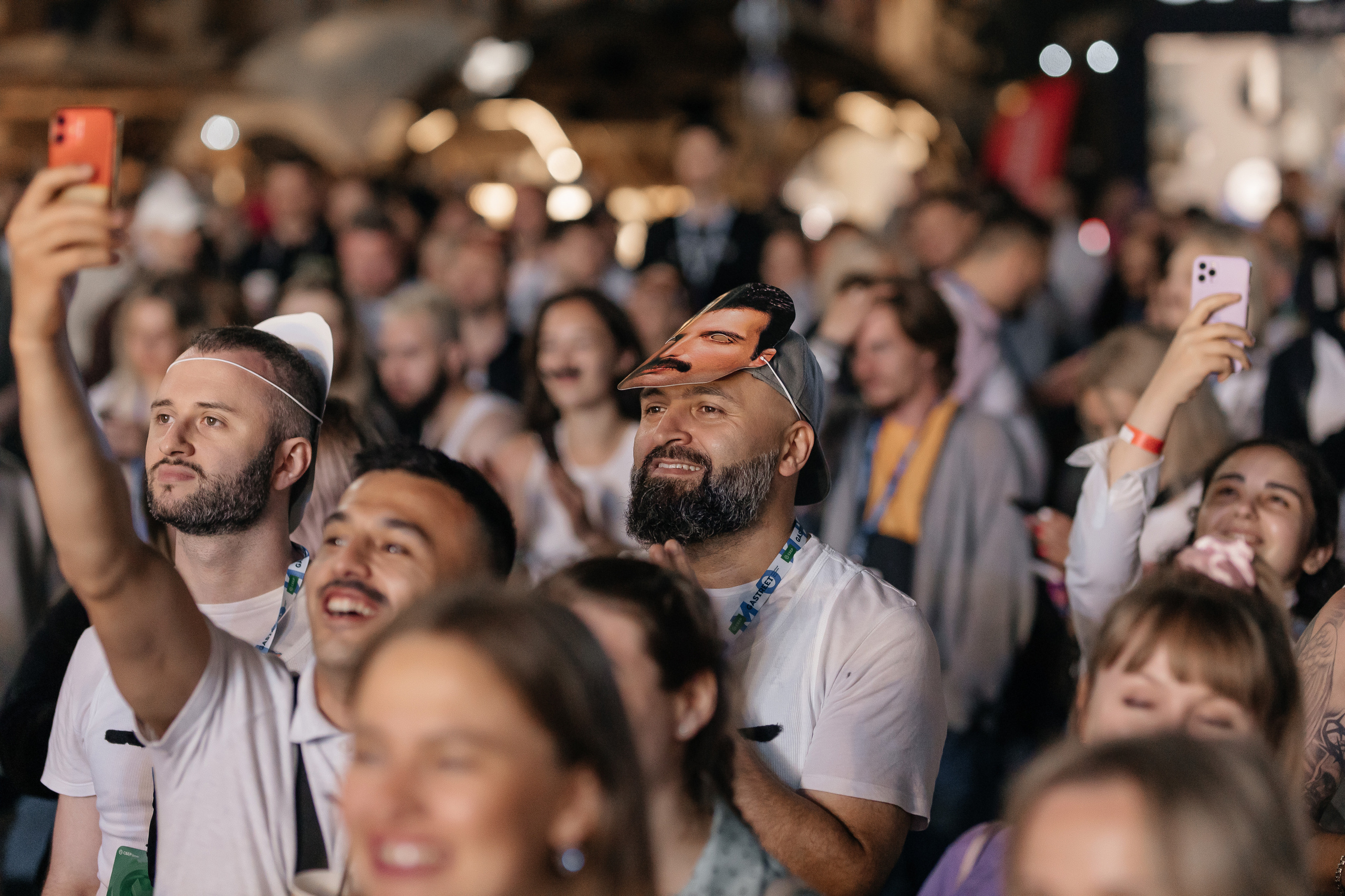 Репортаж деловых, спортивных событий и концертов