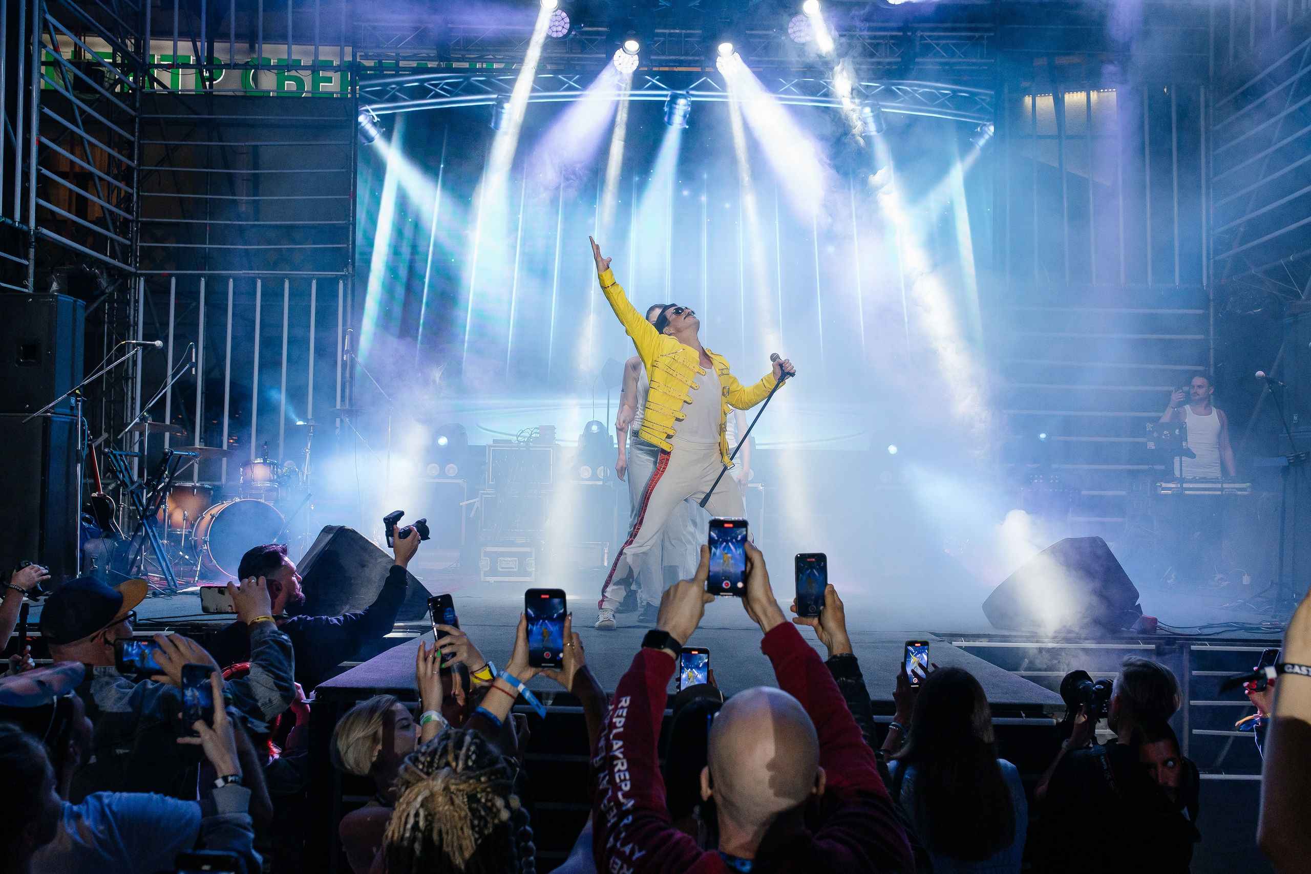 Репортаж деловых, спортивных событий и концертов