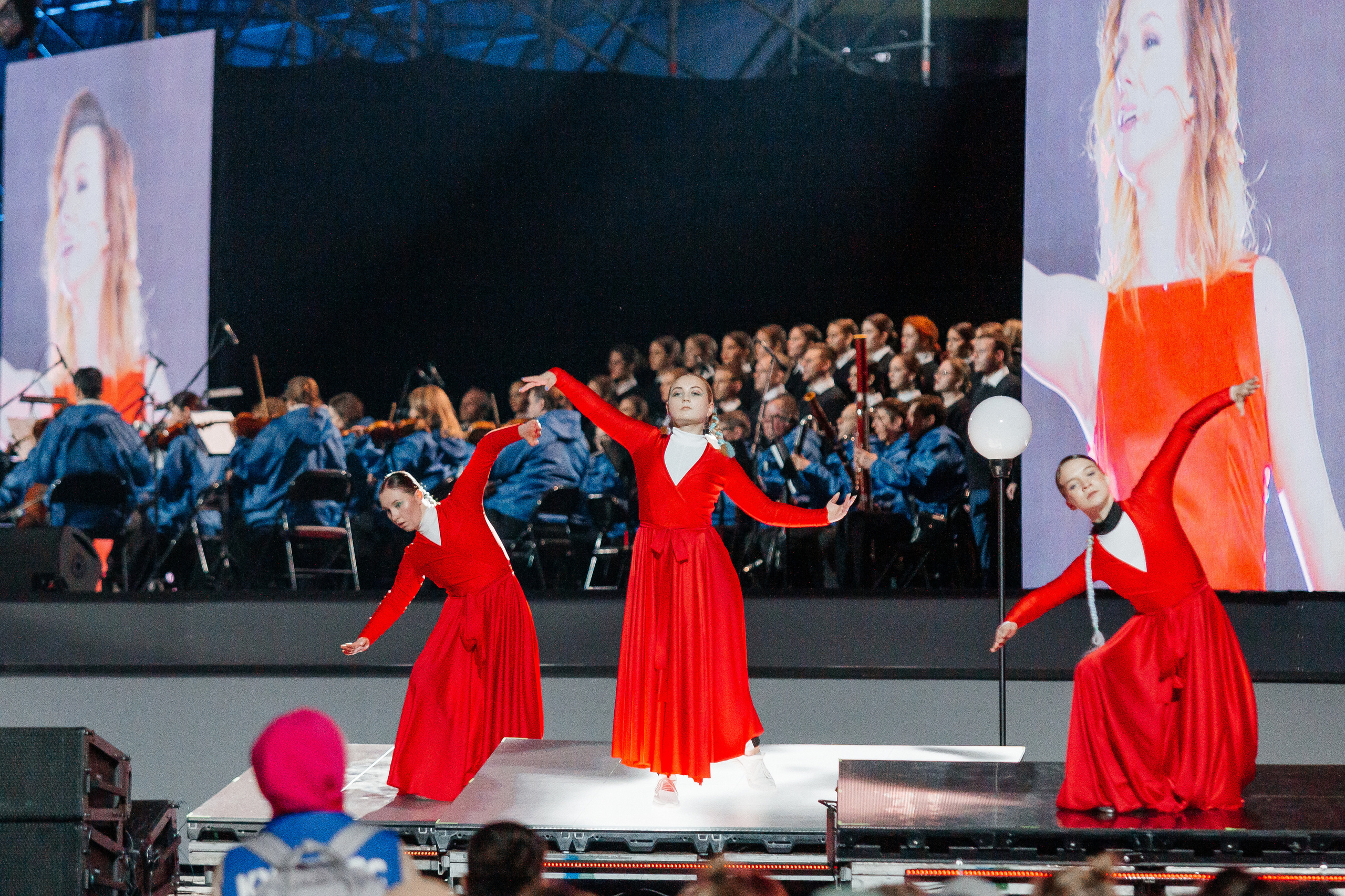 Репортаж деловых, спортивных событий и концертов