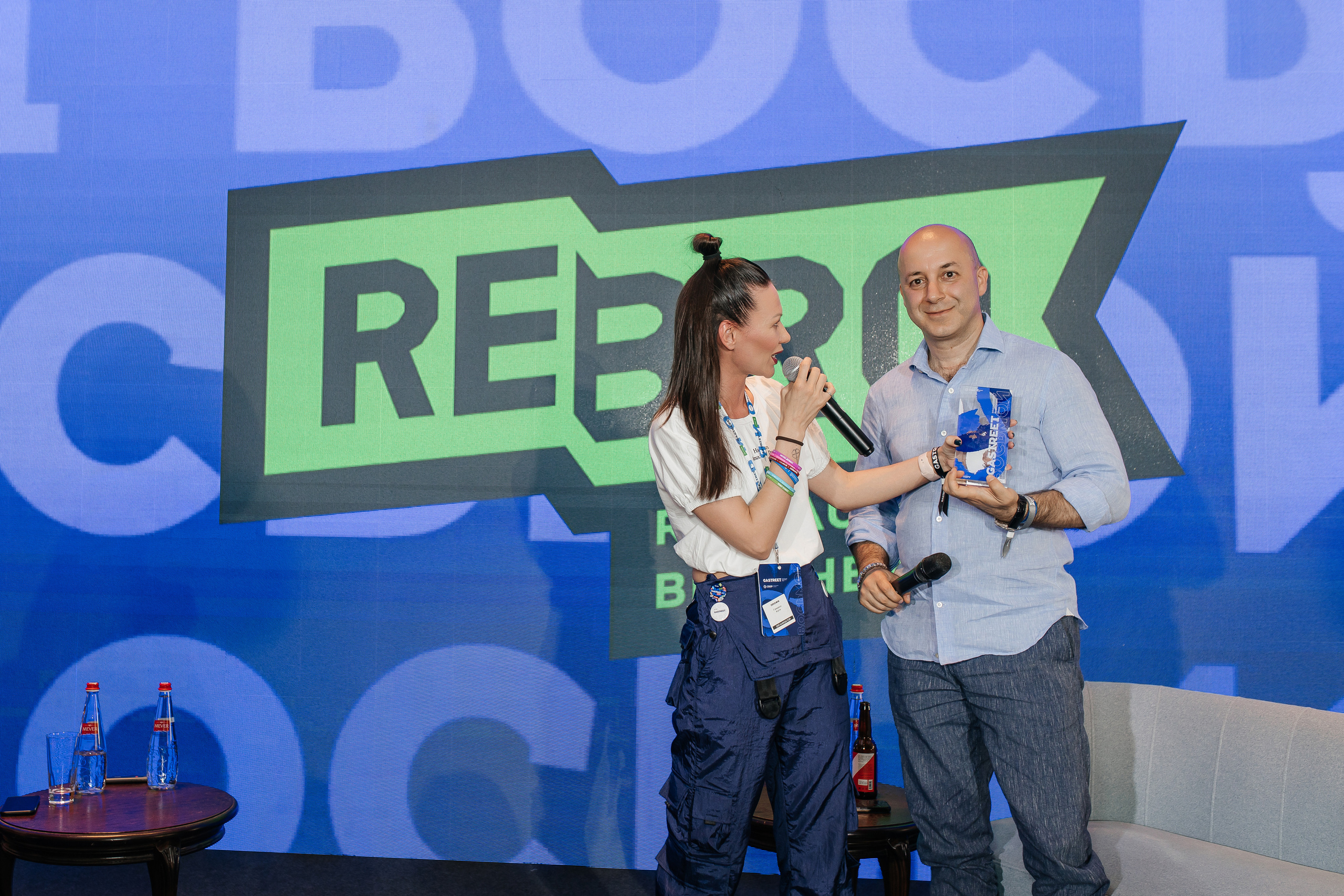 Репортаж деловых, спортивных событий и концертов