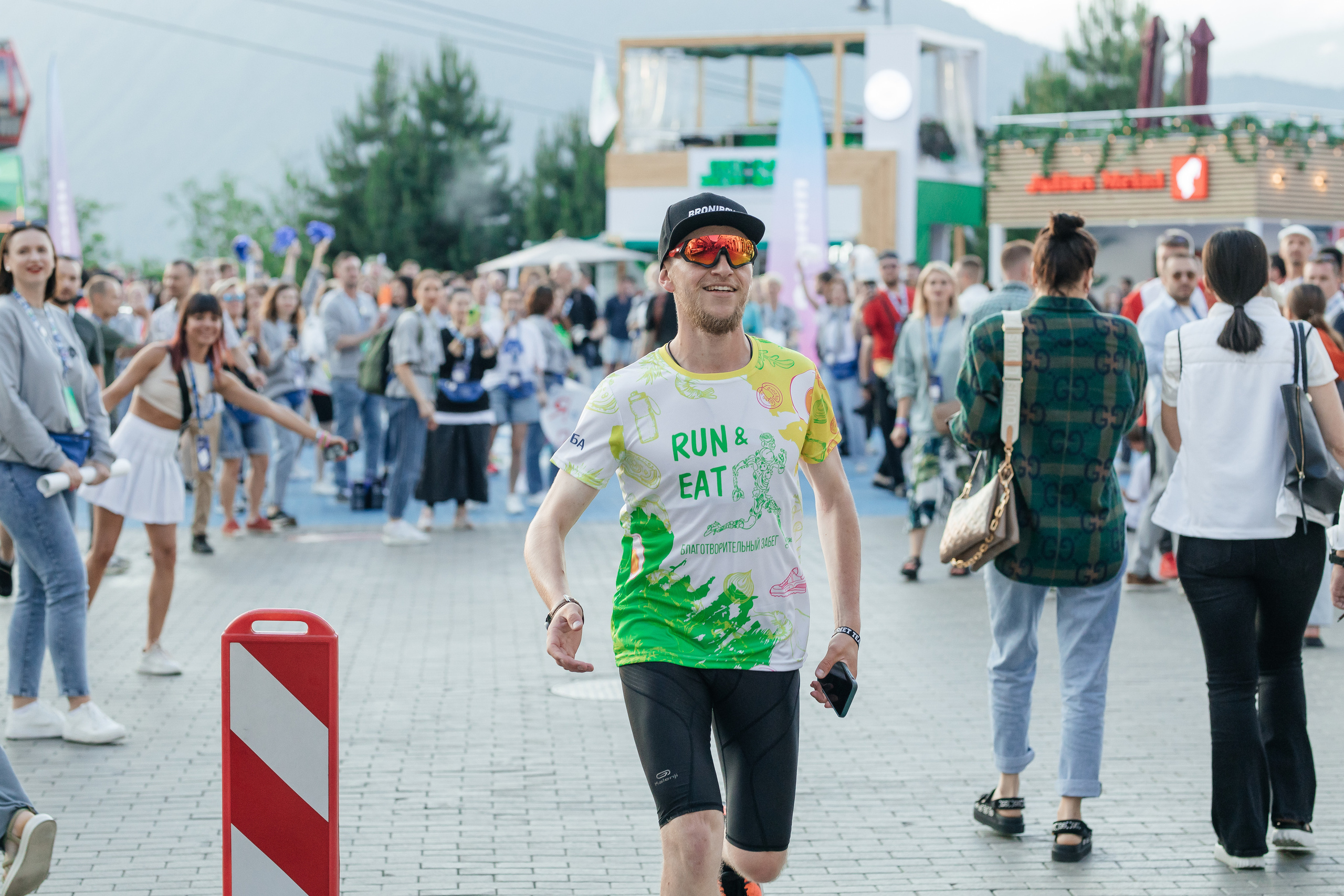 Репортаж деловых, спортивных событий и концертов