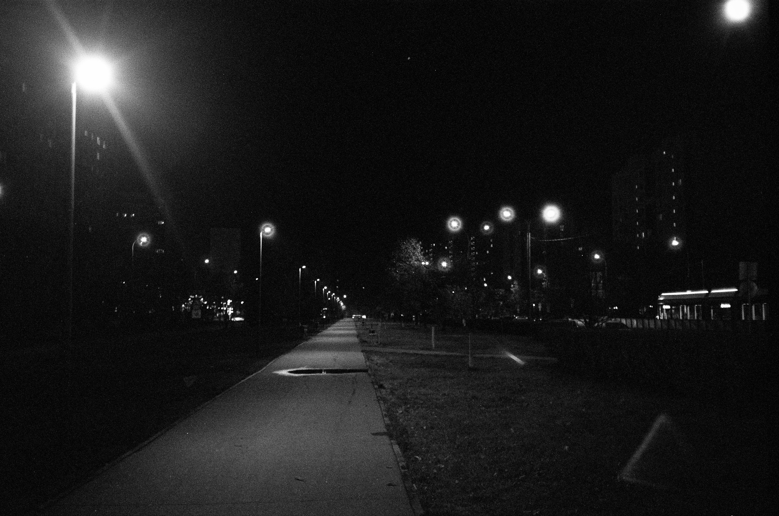 Chinon Auto 3001 / Ilford Pan 400 / Театр Моссовета, Театр Российской