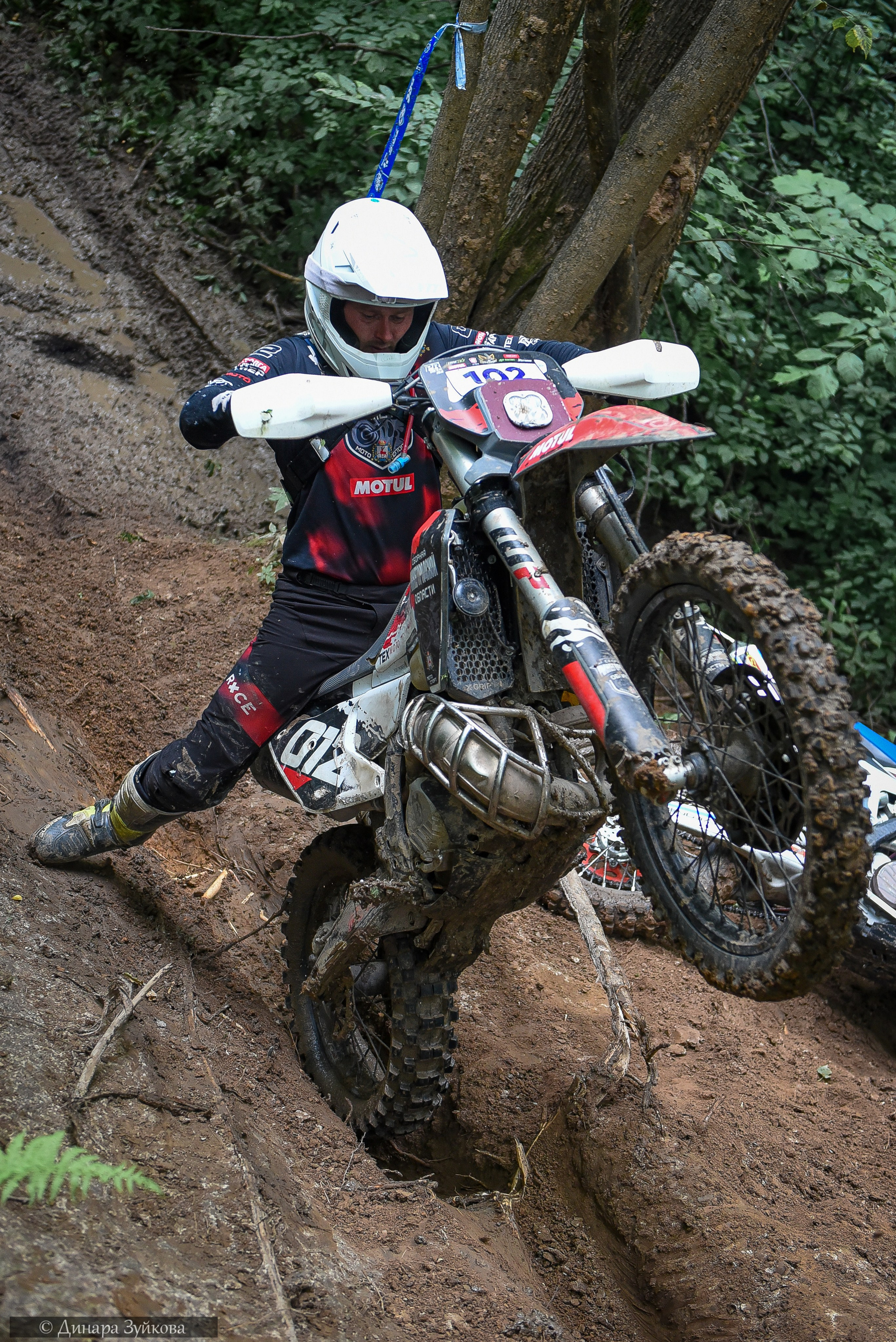 Кукушкин Овраг. Мотофотограф в Нижнем Новгороде Динара Зуйкова