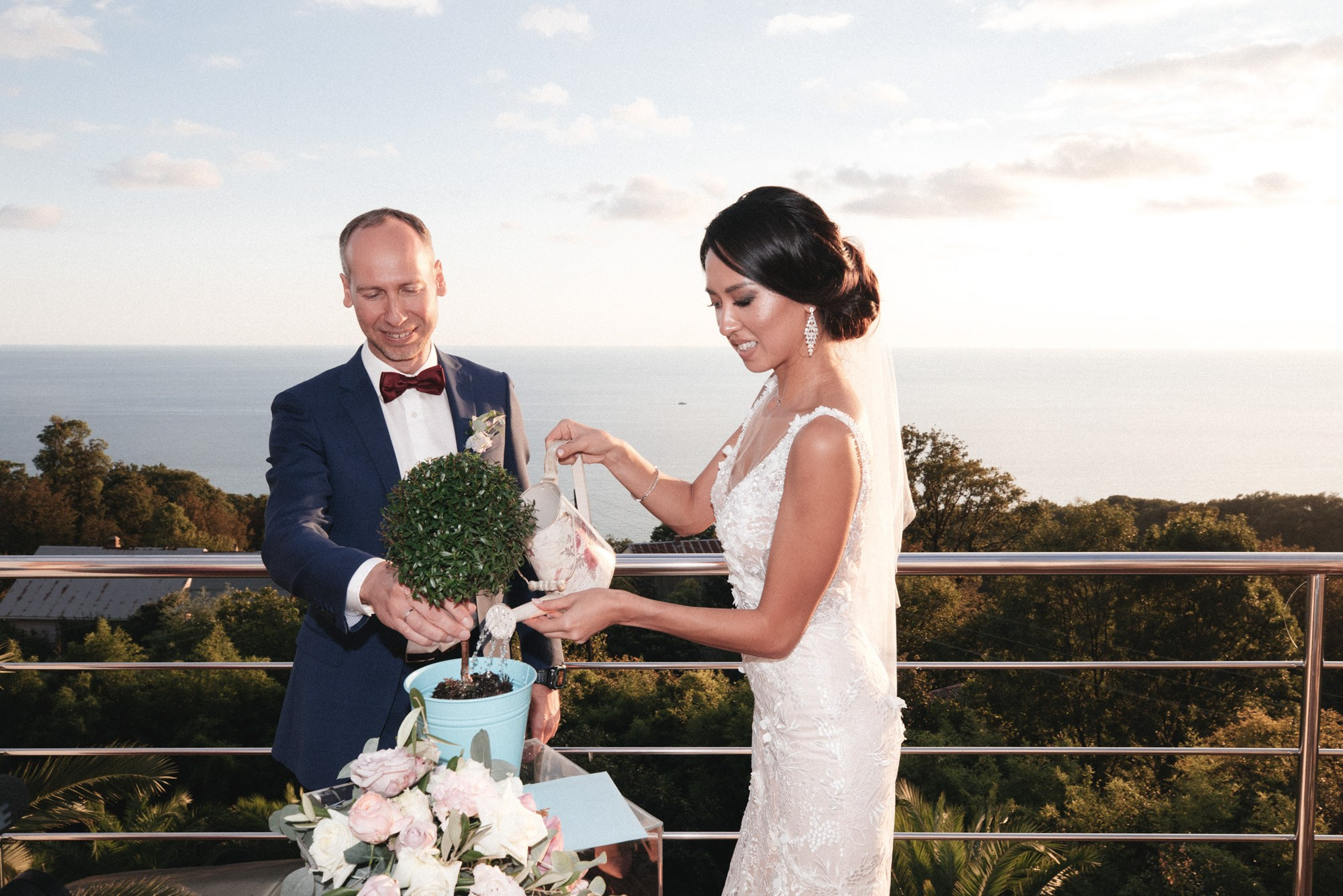 Свадебная фотосессия на вилле в Сочи. Свадебный, репортажный фотограф Дмитрий Макарченко