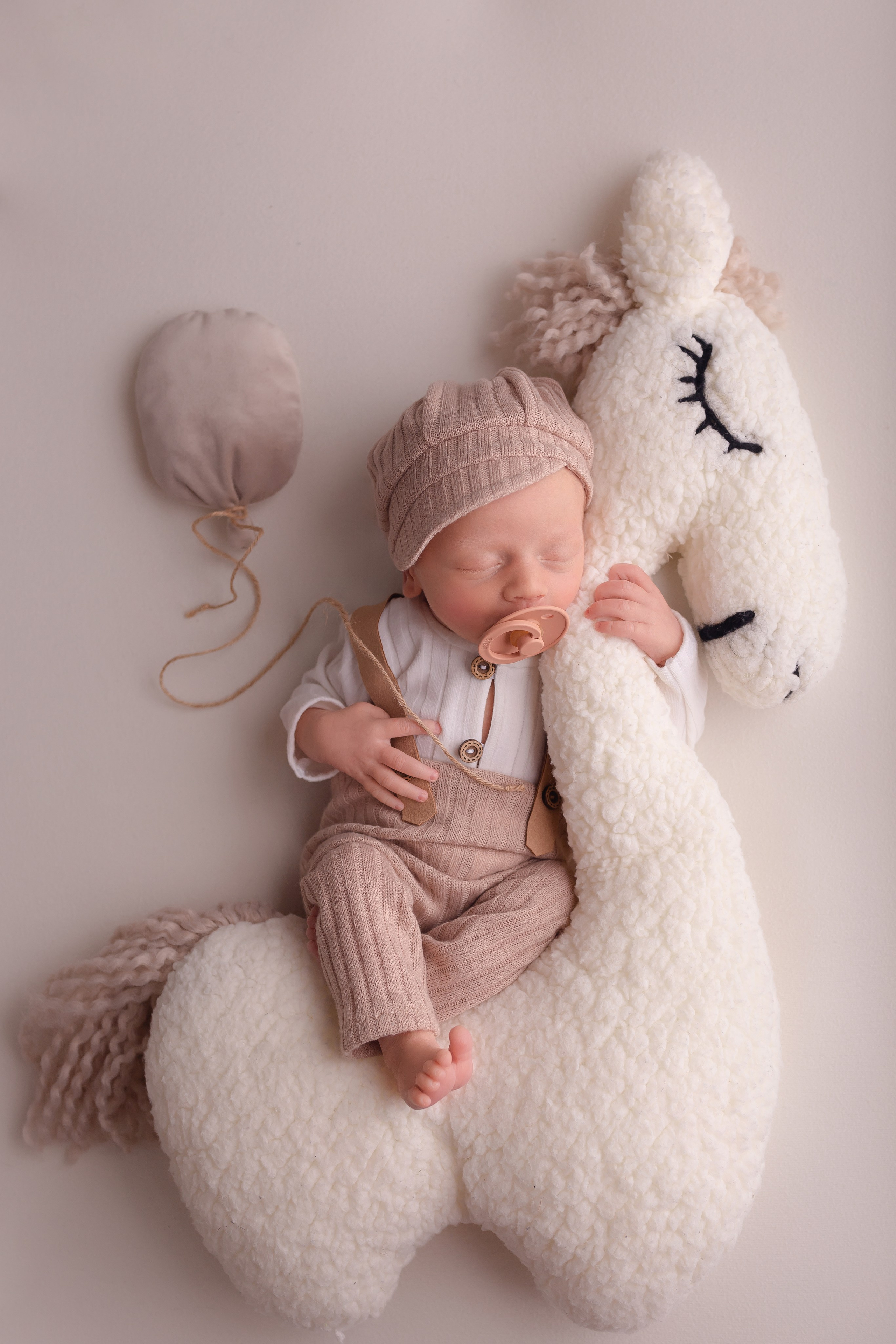 Дракончик. Фотограф Новорожденных и беременности г. Тюмень