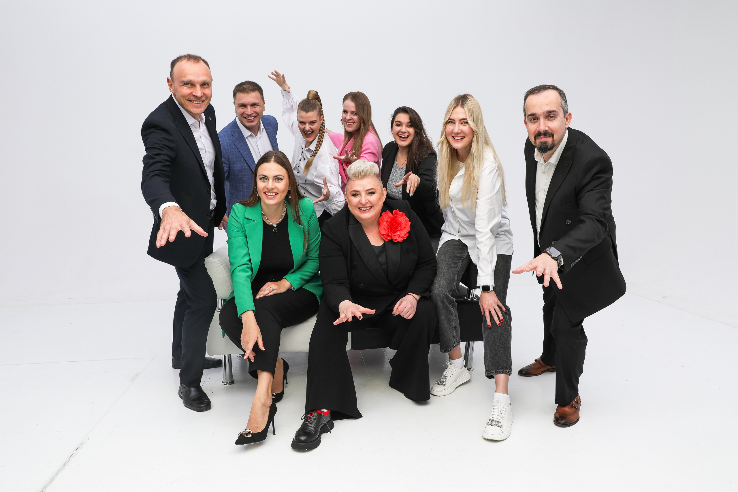 Федеральная компания GLEBOVA GLOBAL. Photographer Viktoriya Markushina «My world throug»