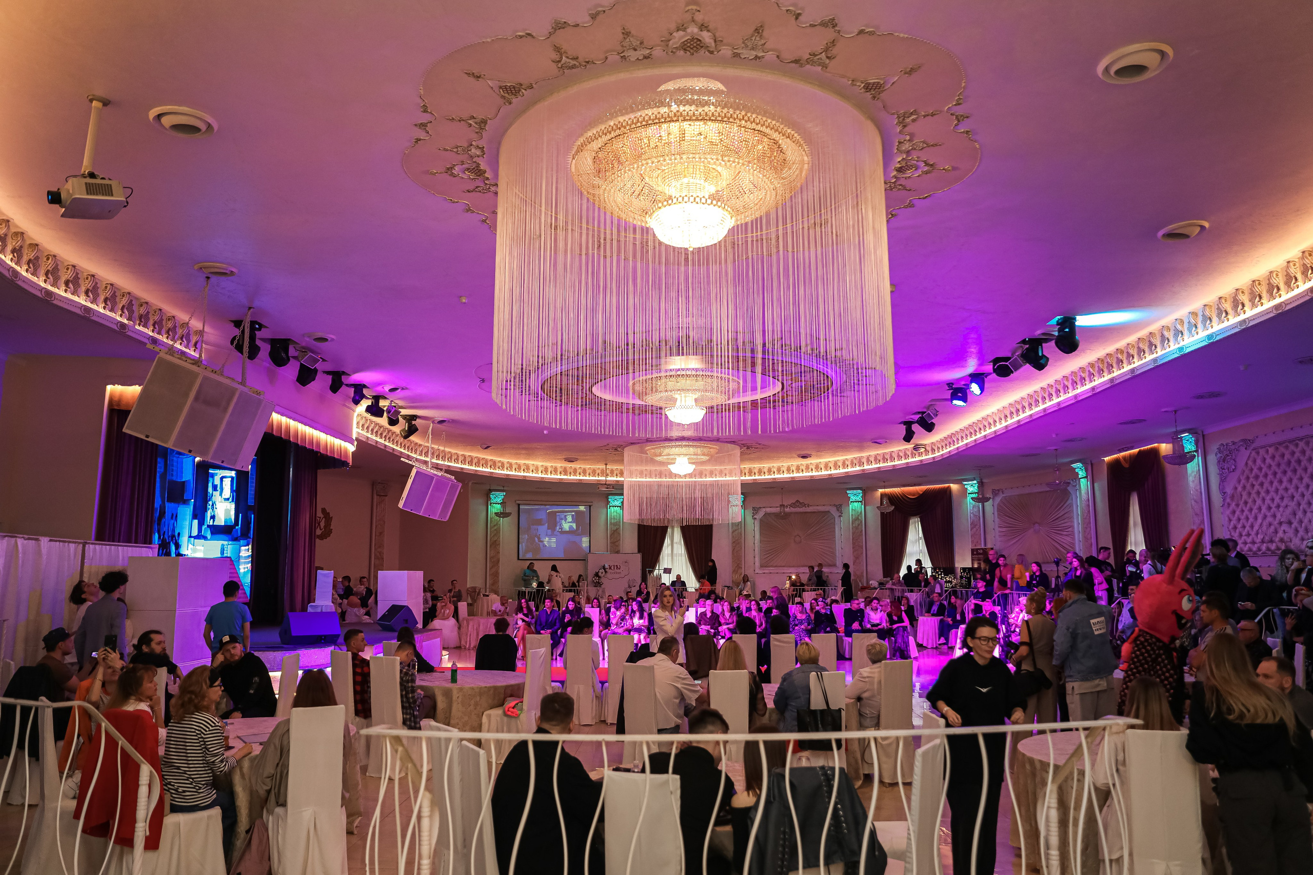 Показ российских дизайнеров и бренда Viktoria Lav. Photographer Viktoriya Markushina «My world throug»