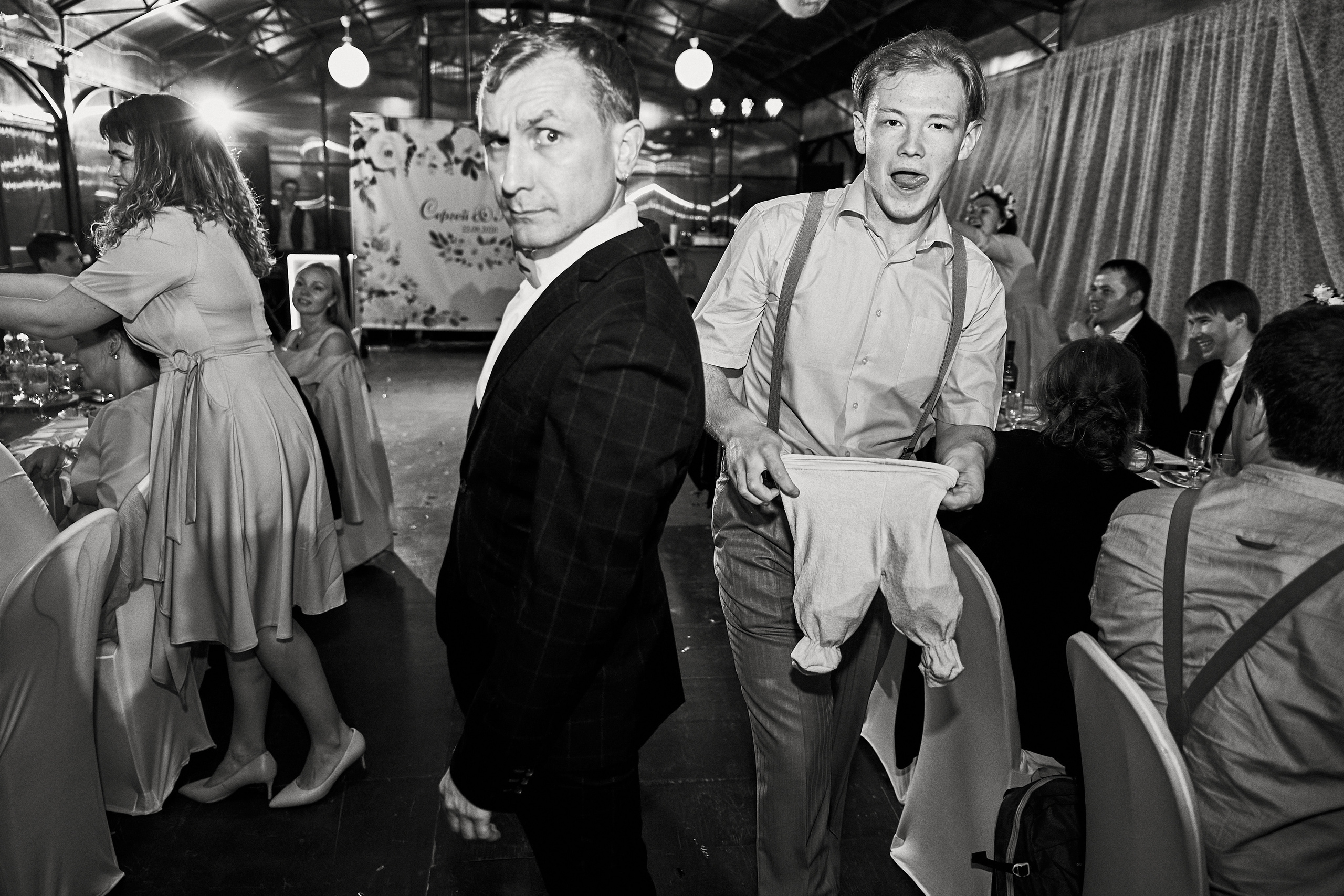 Сергей и Алёна. Свадебный фотограф Чайковский