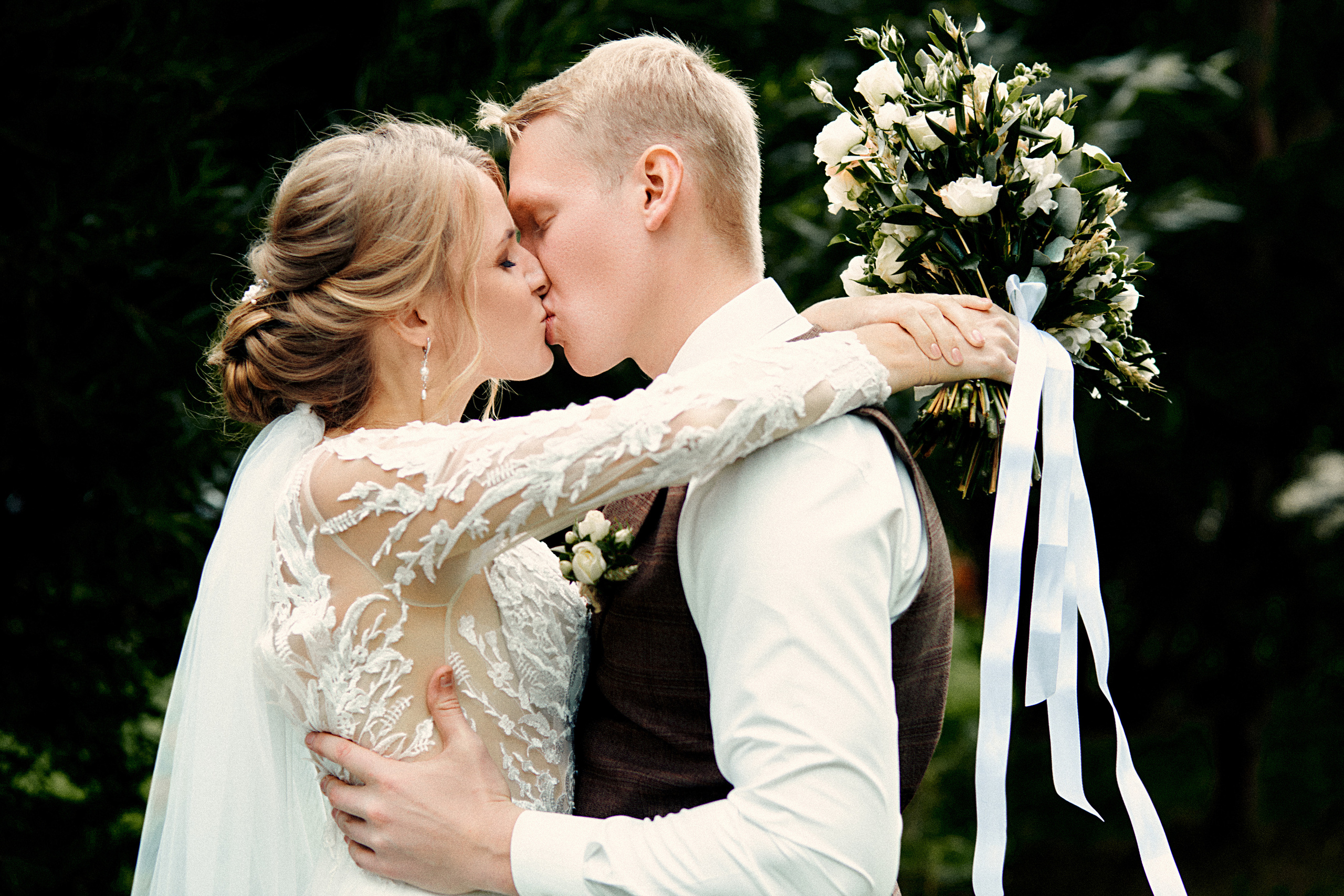 Сергей и Алёна. Свадебный фотограф Чайковский