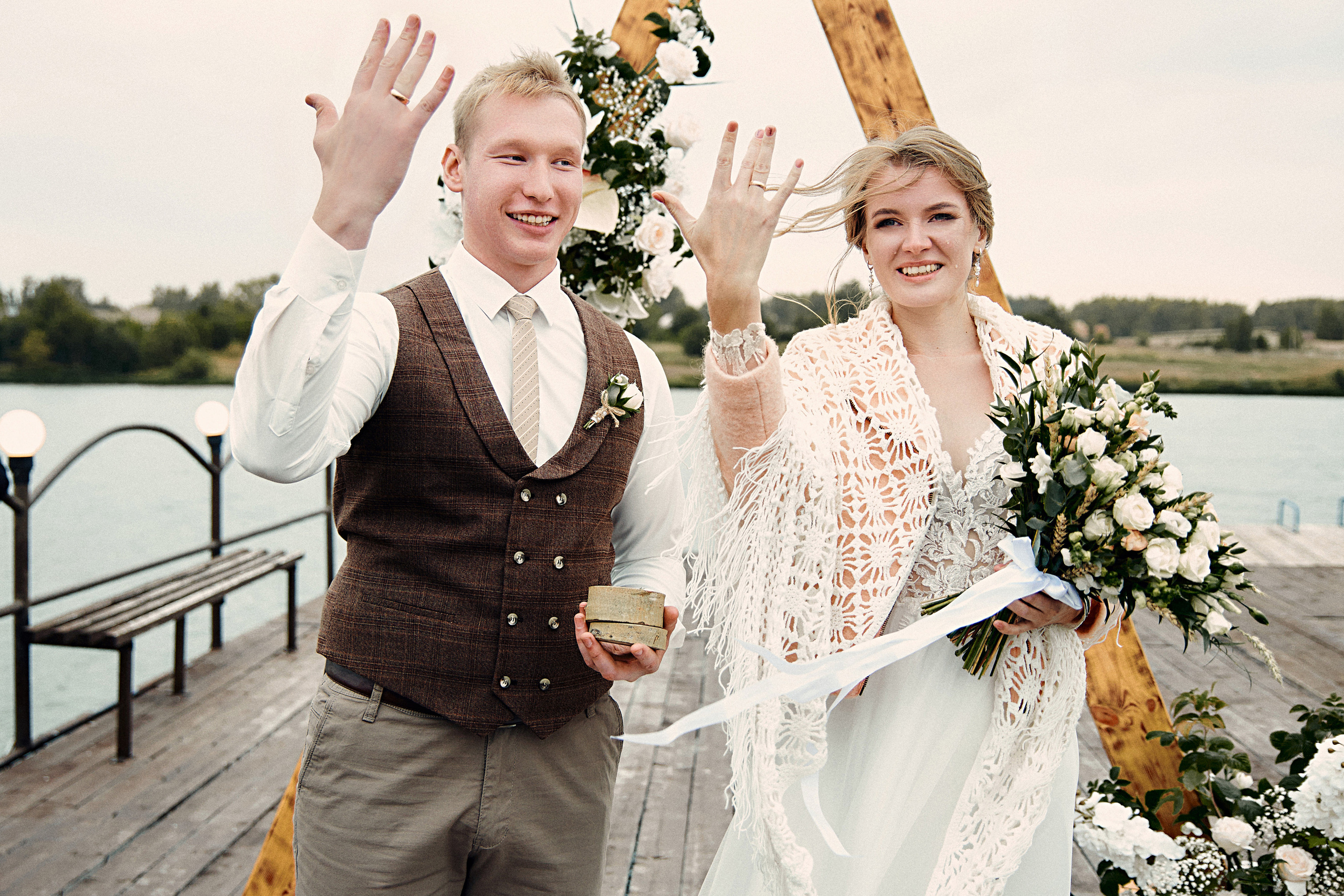 Сергей и Алёна. Свадебный фотограф Чайковский