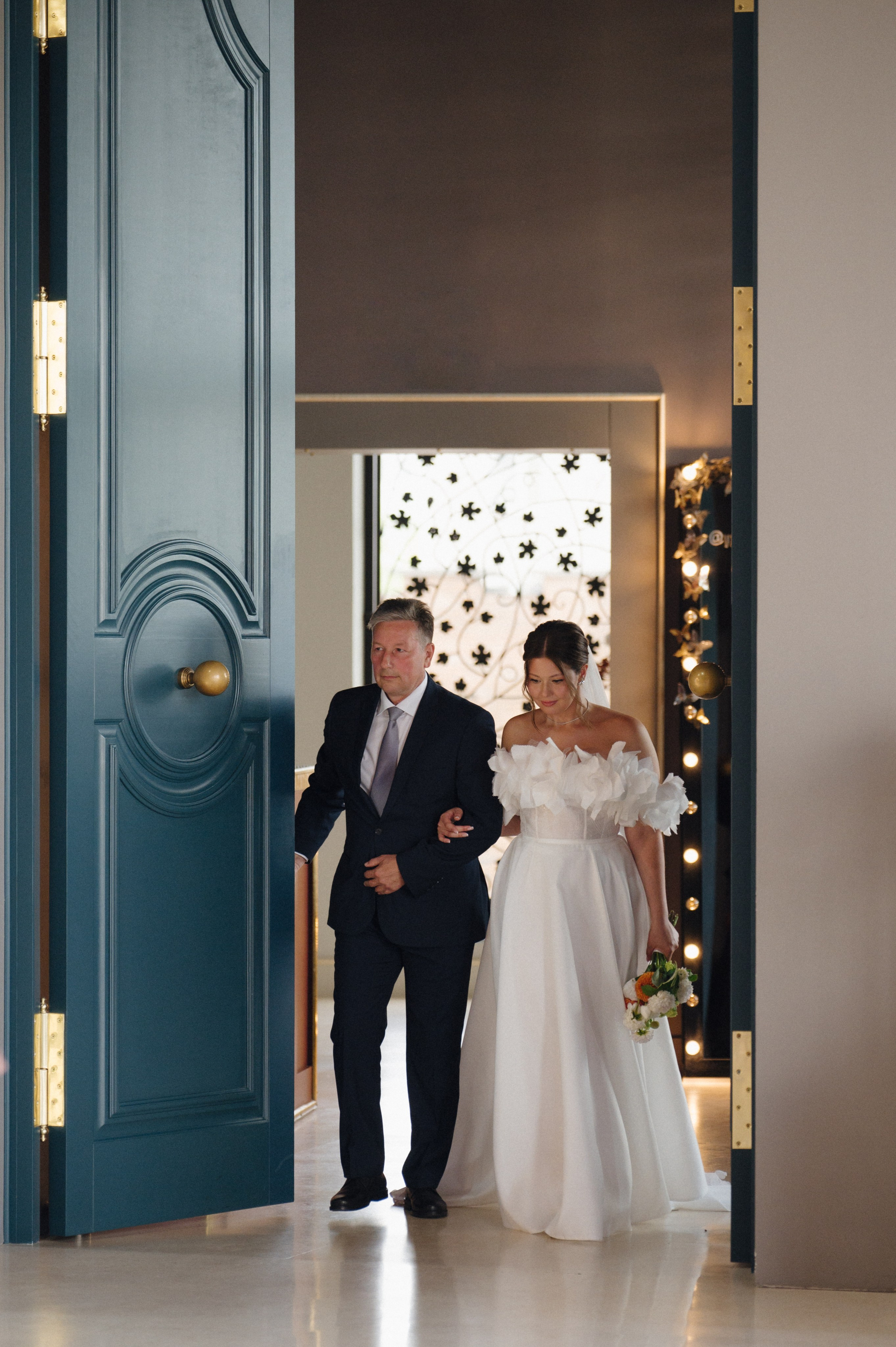 Елизавета и Роман. Репортажный и свадебный фотограф в Сургуте