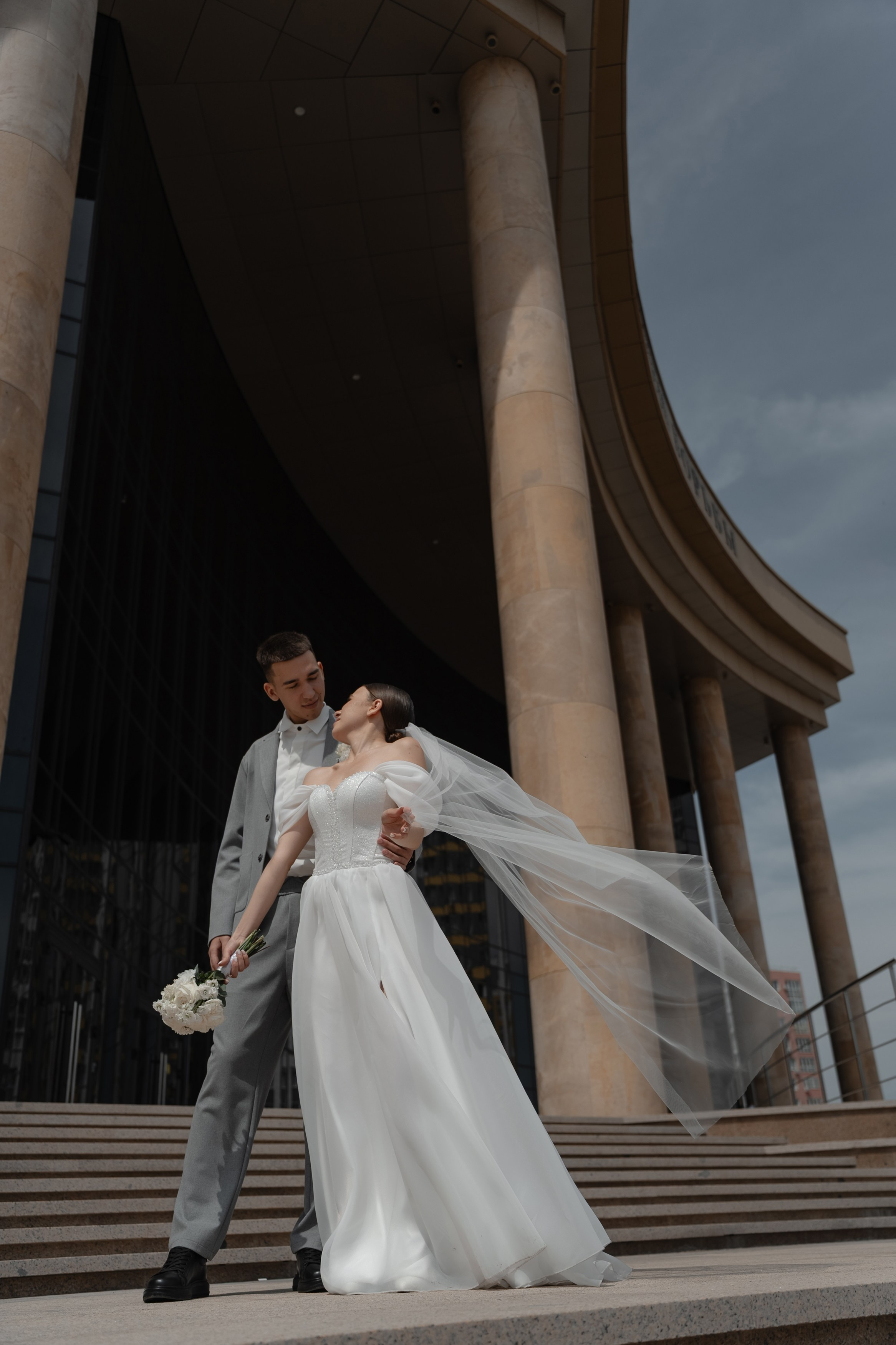 Дворец борьбы (Мусы Гареева, 5). Свадебный фотограф в Уфе Лилия Сова