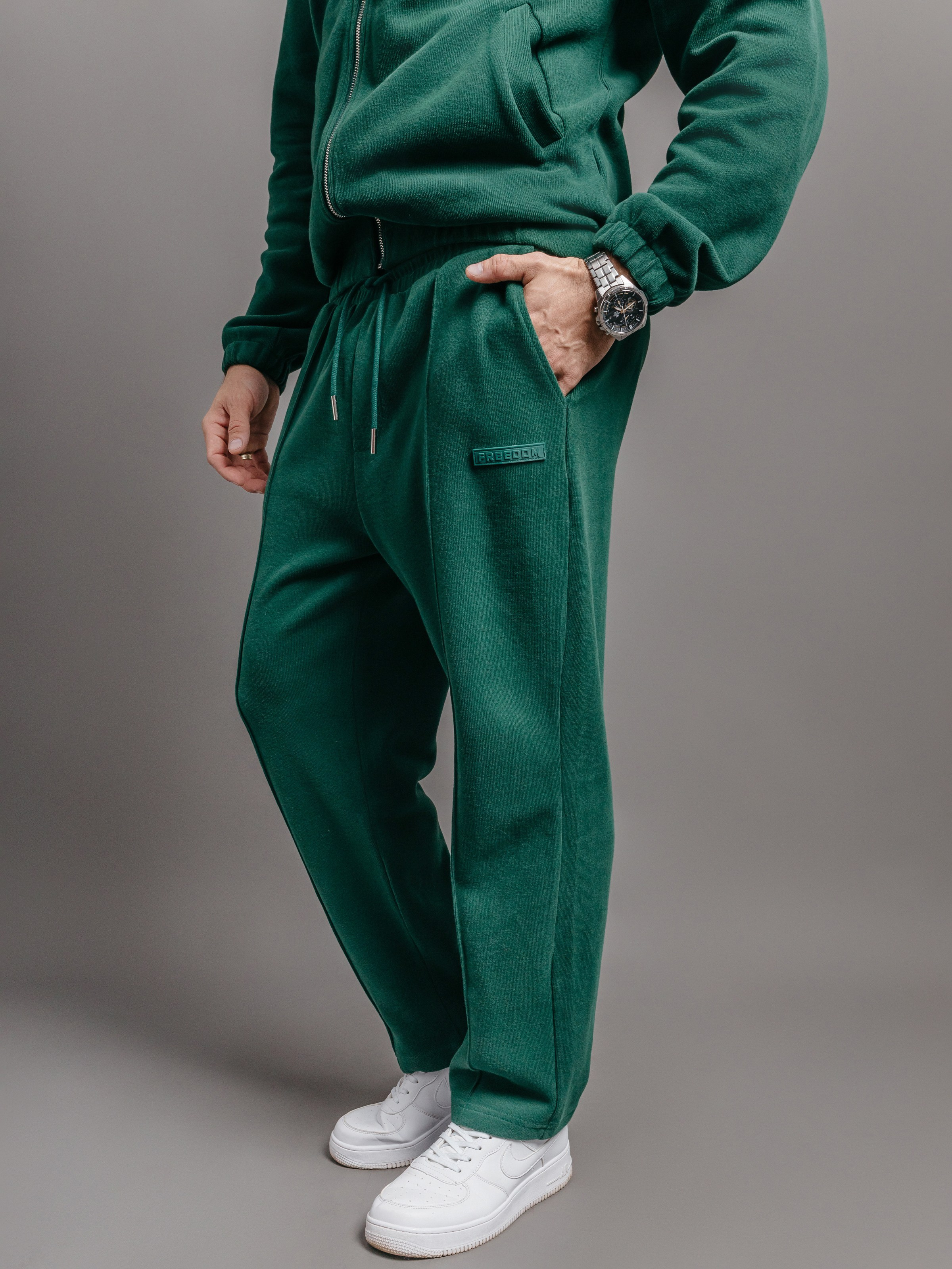 Съёмки для маркетплейсов. Свадебный, семейный, интерьерный фотограф в Краснодаре Денис Голощапов