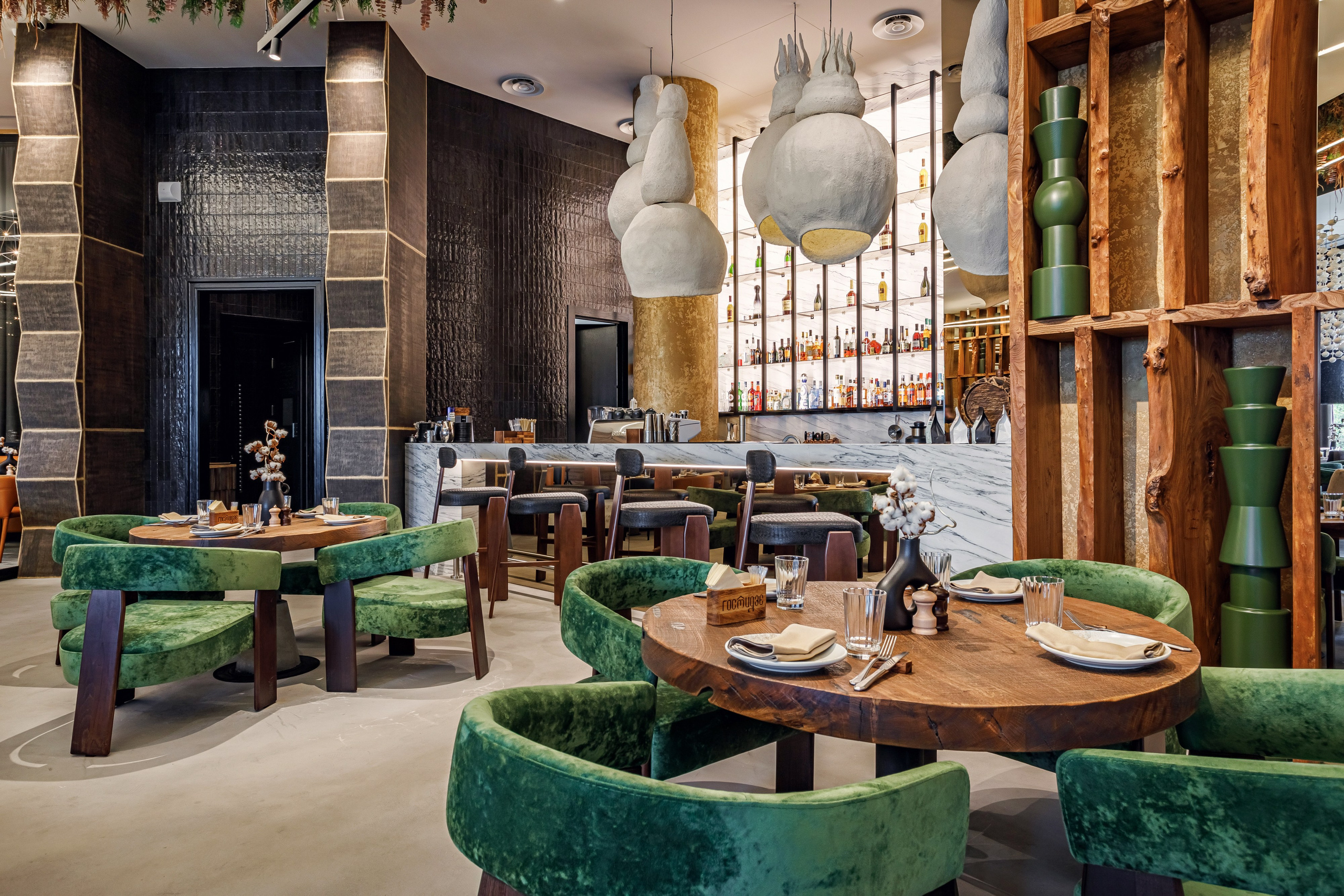 Интерьерная фотосъёмка ресторана. Свадебный, семейный, интерьерный фотограф в Краснодаре Денис Голощапов