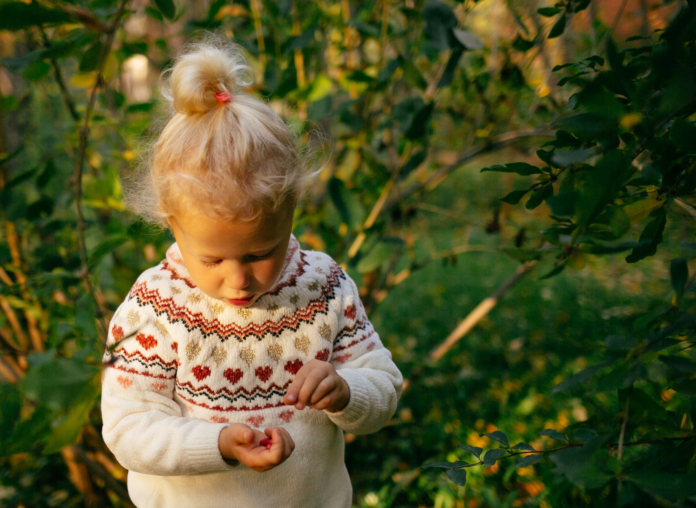 Юля, Анюта, Есения