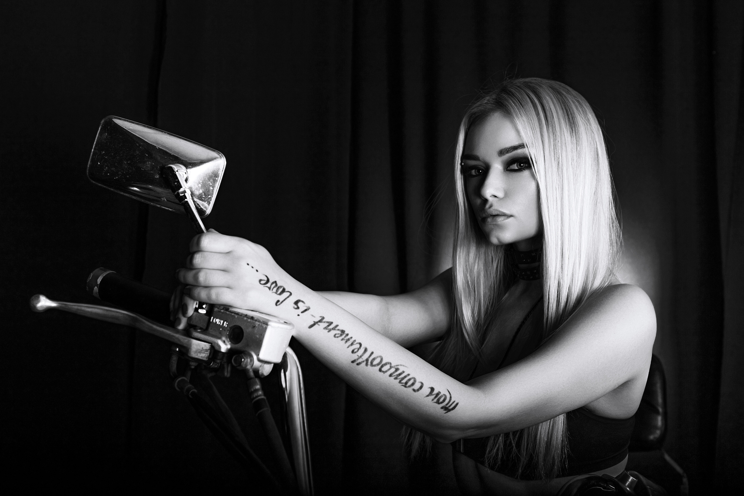 Черно-белое фото, Фотограф Спб, портрет, фотограф в Питере, услуги фотографа, фотосессия в Санкт-Петербурге,  фотосессия СПБ, Переславцева Екатерина, семейный фотограф в Питере, портфолио, индивидуальная фотосессия в Санкт-Петербурге, портретная съемка, портретный фотограф, портретный фотограф в СПБ, , фотограф Переславцева Екатерина, черно белое фото, монохром, чб фотография, портрет в чб,