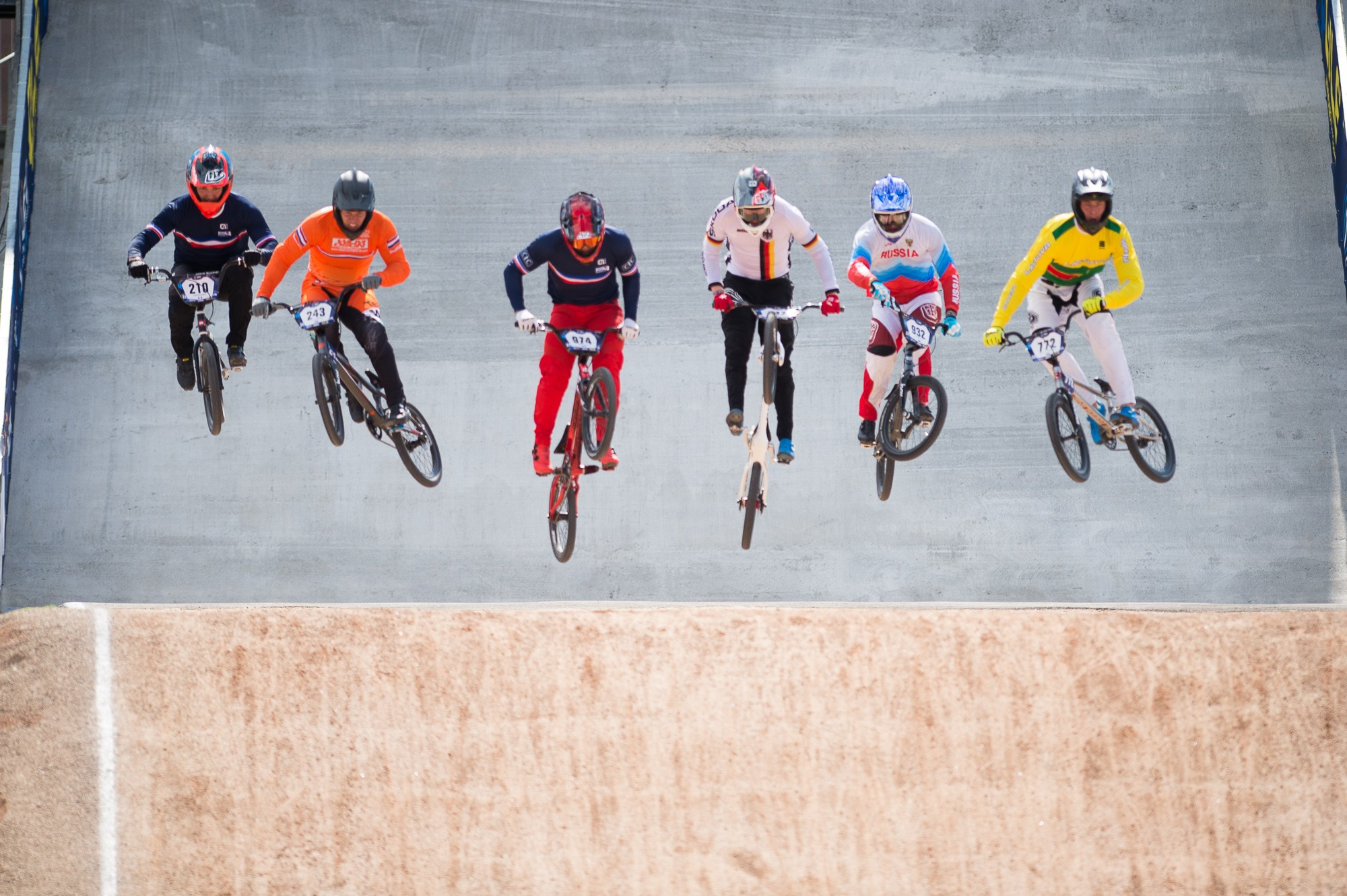 Cycling photos. Sports photographer Leonid Zhukov