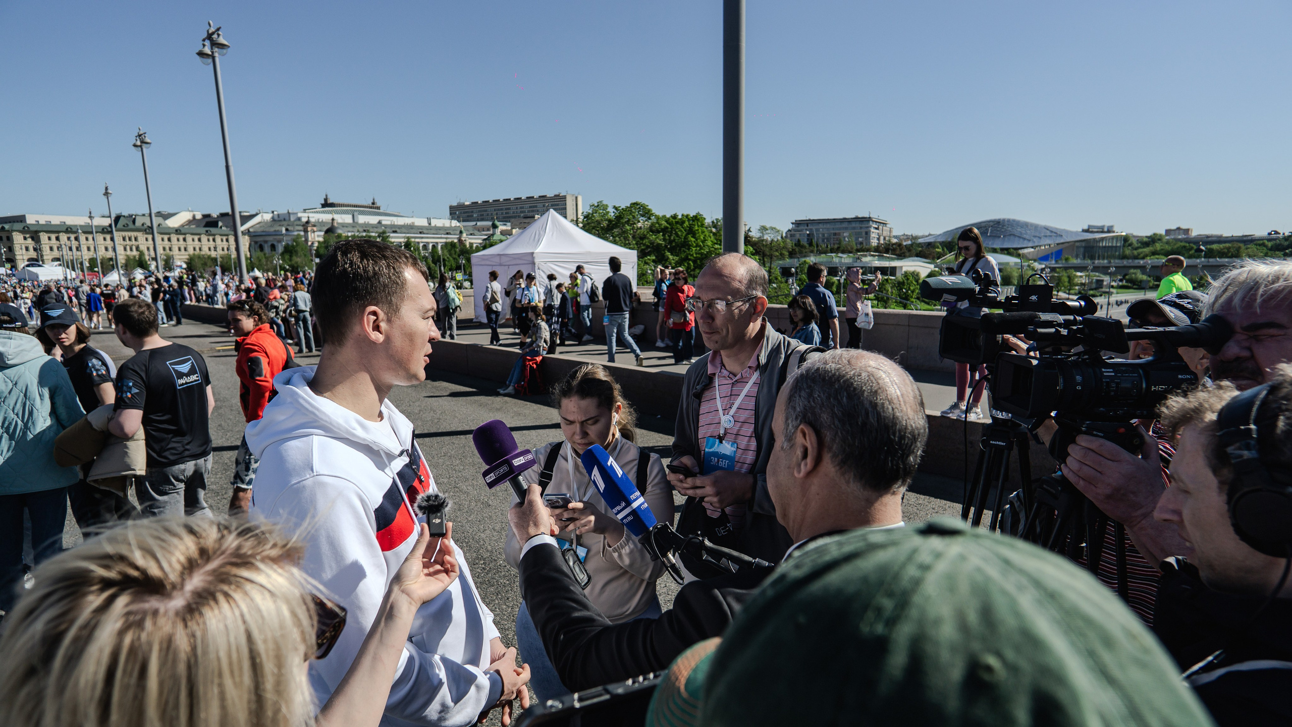 МИНИСТР СПОРТА И ЗАБЕГ РФ, МОСКВА. Репортажный и интерьерный фотограф, фотохудожник