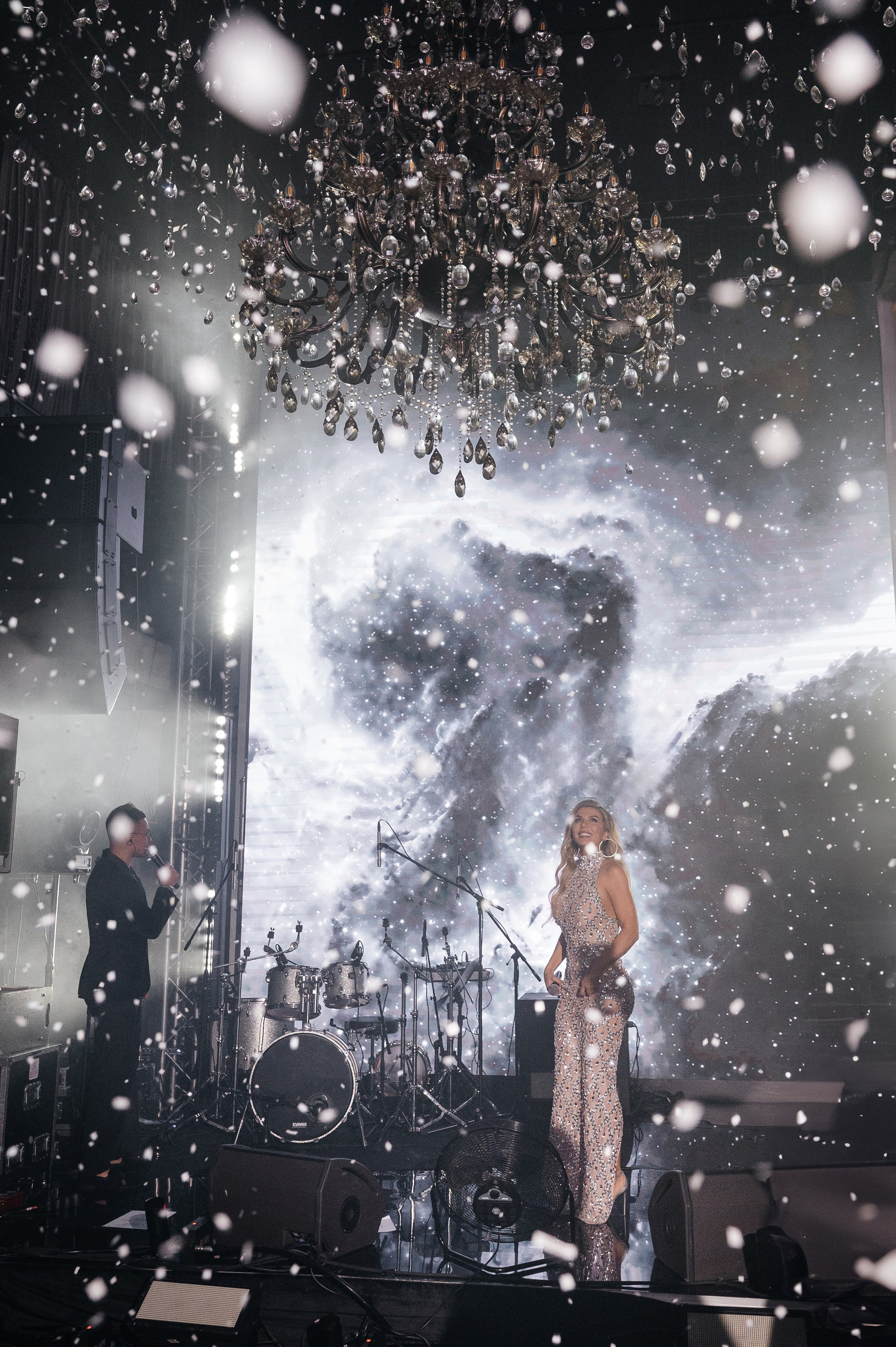 SECRET SHOW. Wedding photographer in Moscow and around the world Andrey Medvednikov