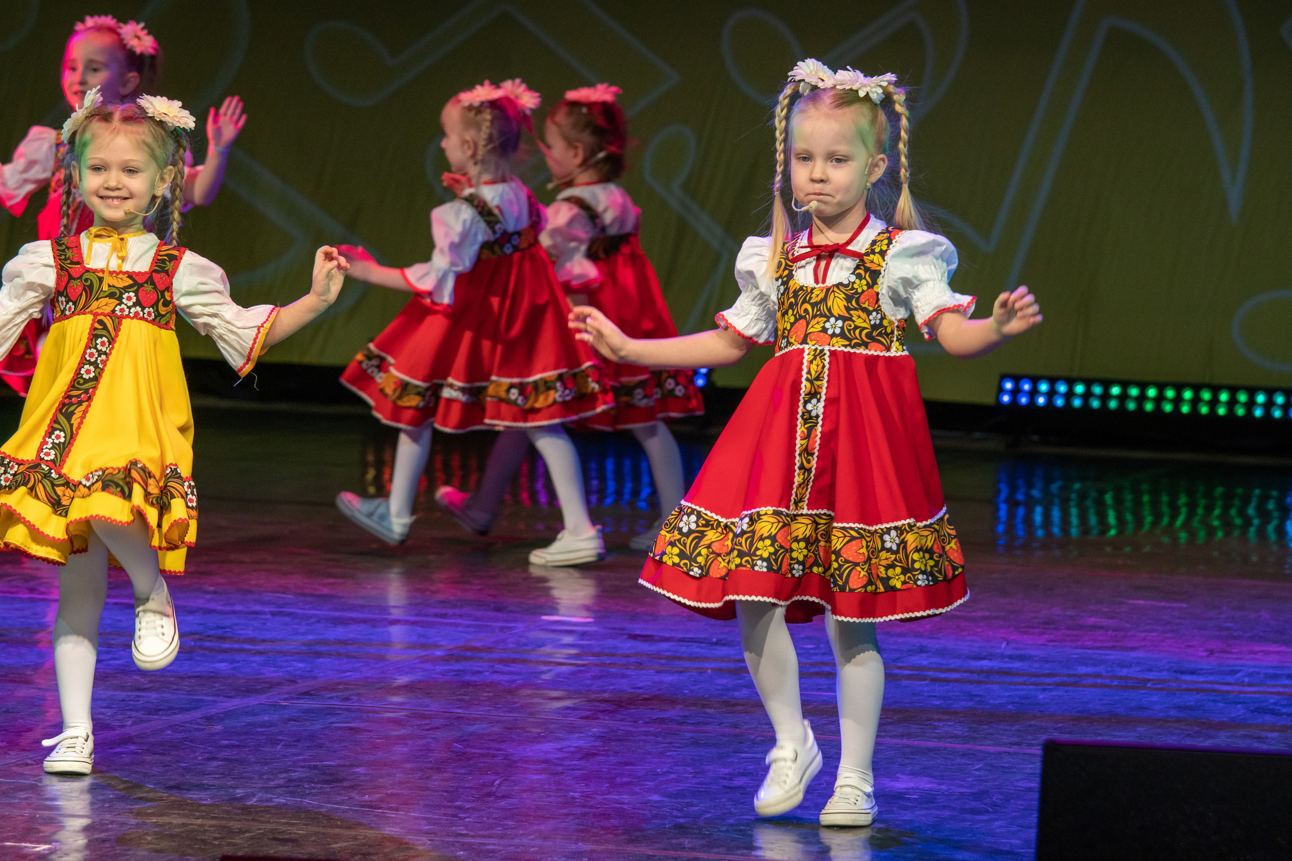 Съёмка концерта для Домисольки, большой концертный зал Космос. «Студия DRONAVT`s» — видеосъёмка и фотография г. Москва