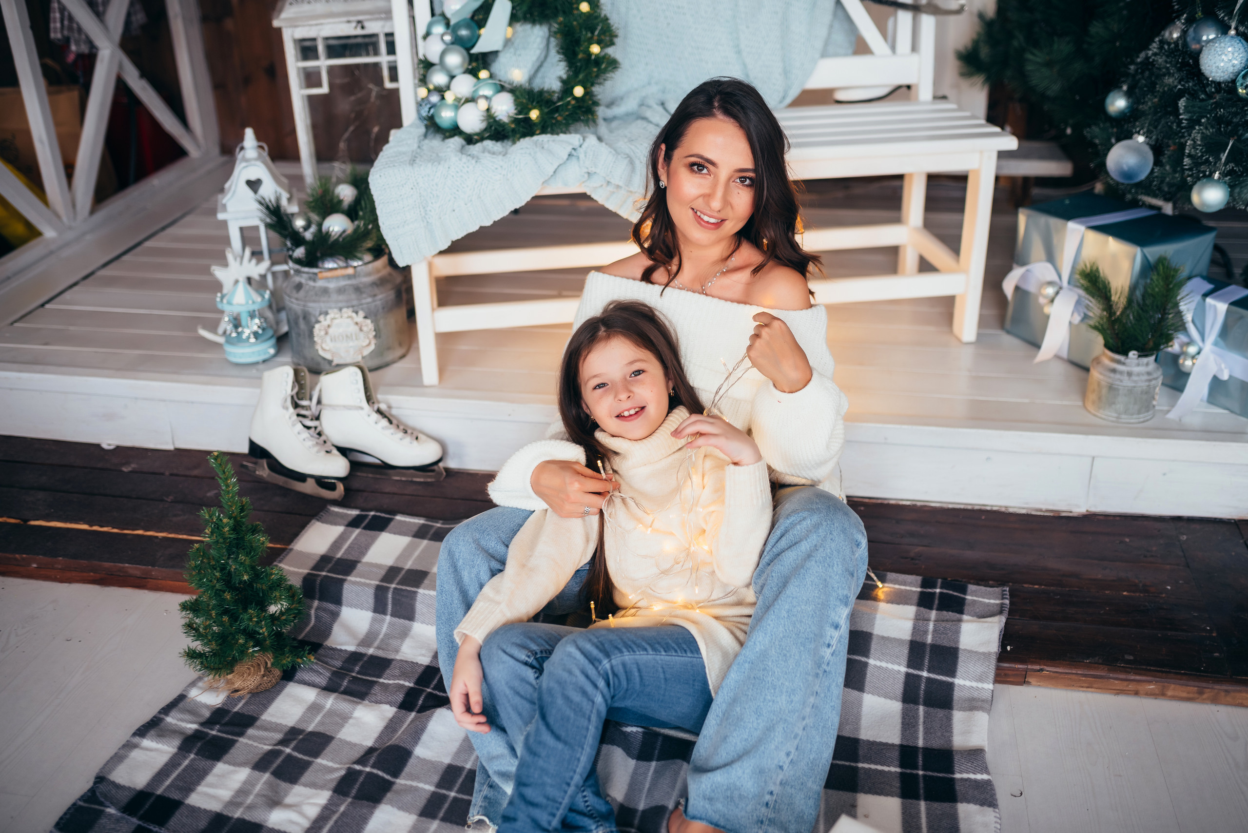 Новогодняя съёмка мамы и дочки. Свадебный и семейный фотограф в Симферополе Дарья Маркова