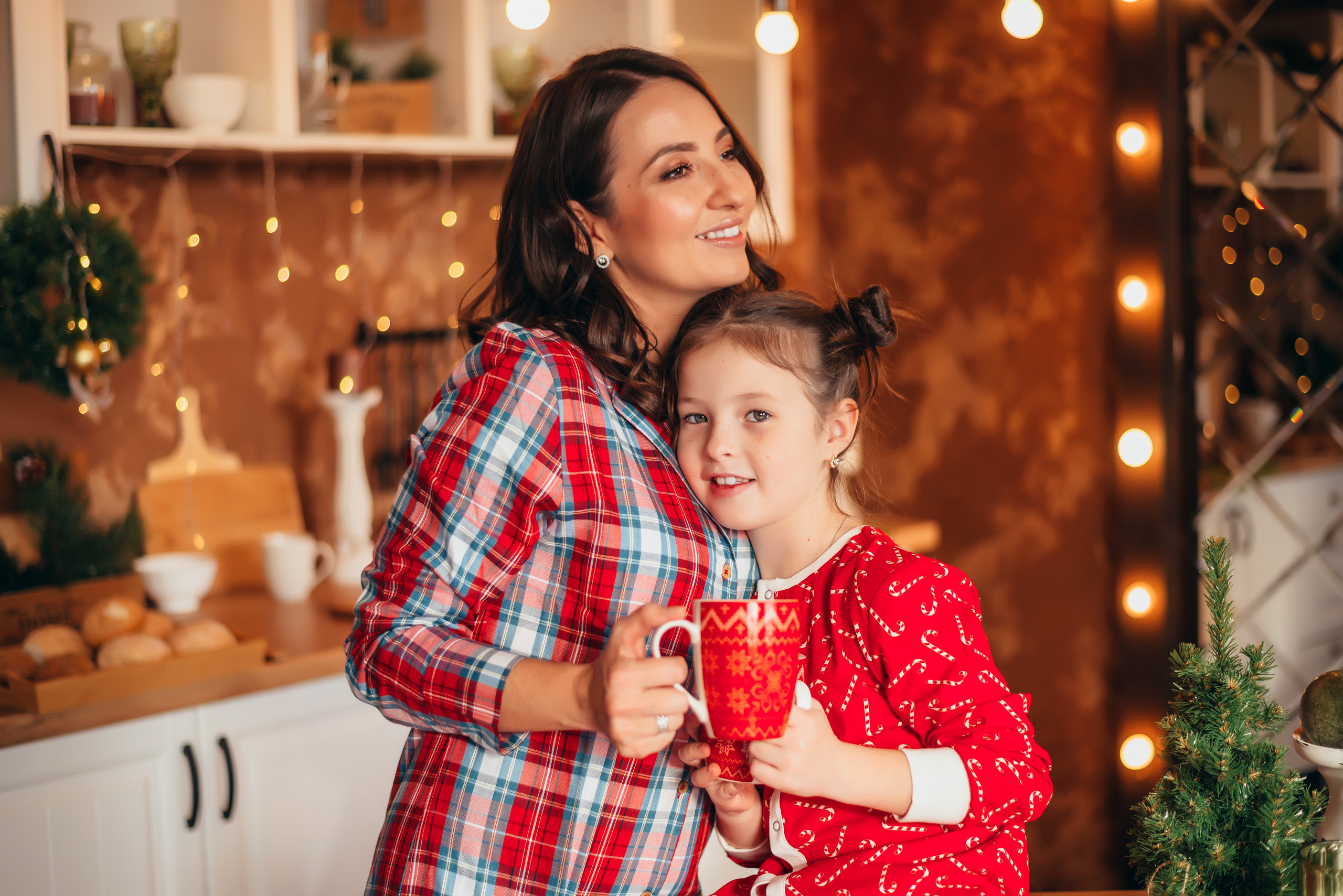 Новогодняя съёмка мамы и дочки. Свадебный и семейный фотограф в Симферополе Дарья Маркова