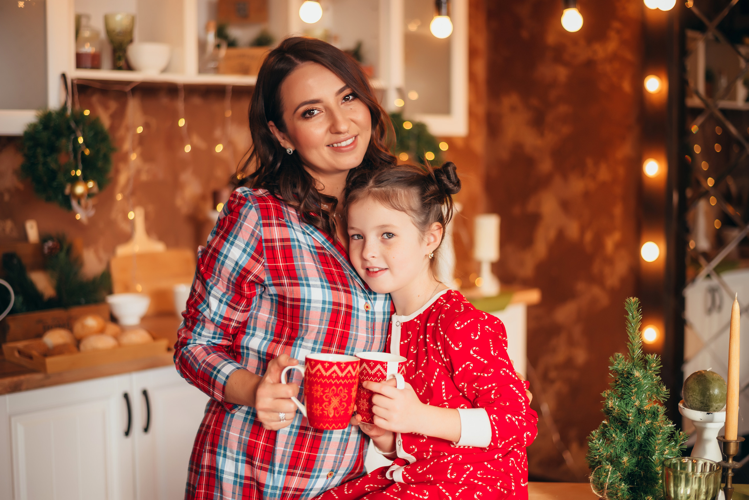 Новогодняя съёмка мамы и дочки. Свадебный и семейный фотограф в Симферополе Дарья Маркова