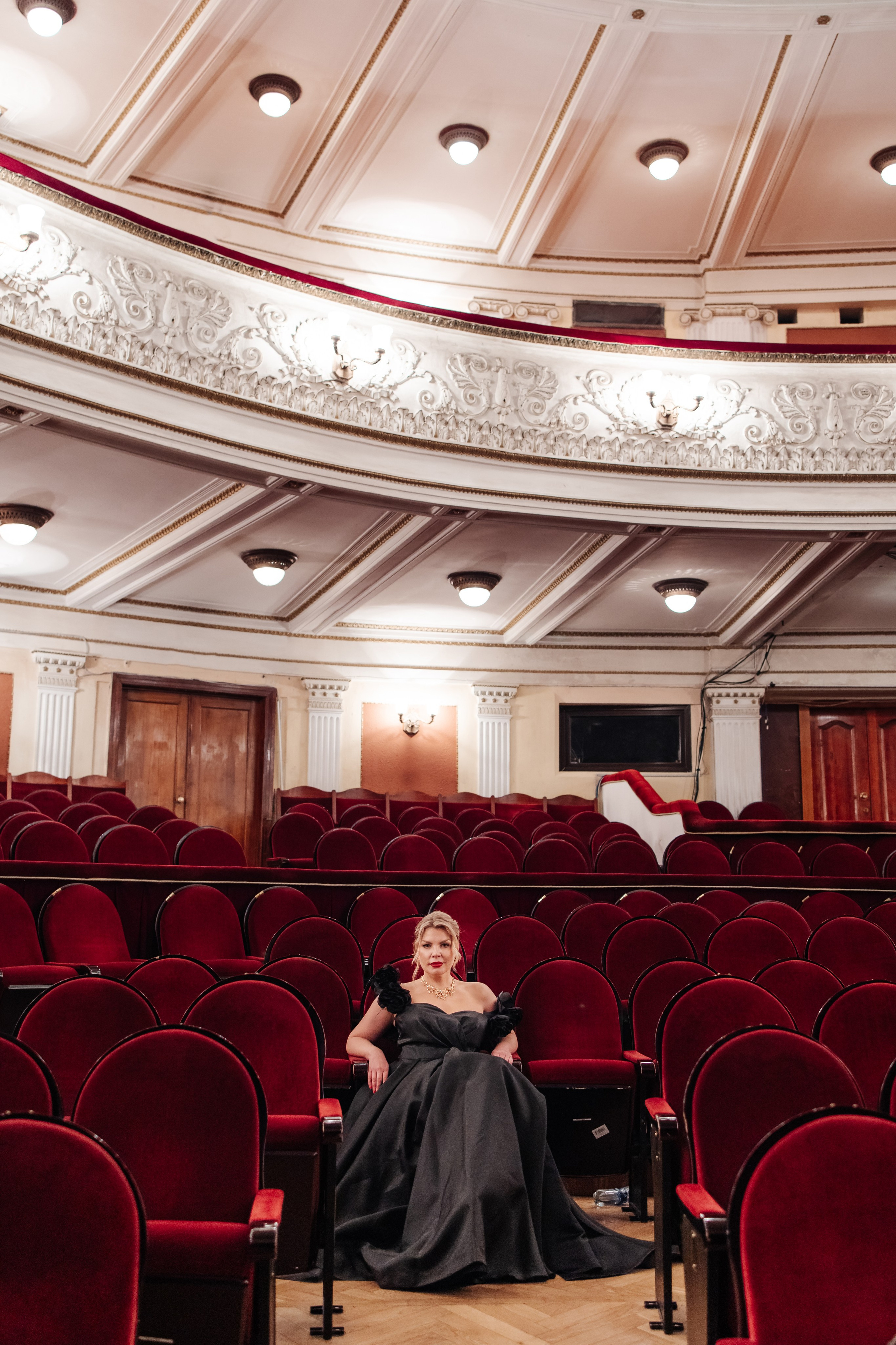 Фотопроект ТЕАТР. Анна Подчас — фотограф роскошных и успешных