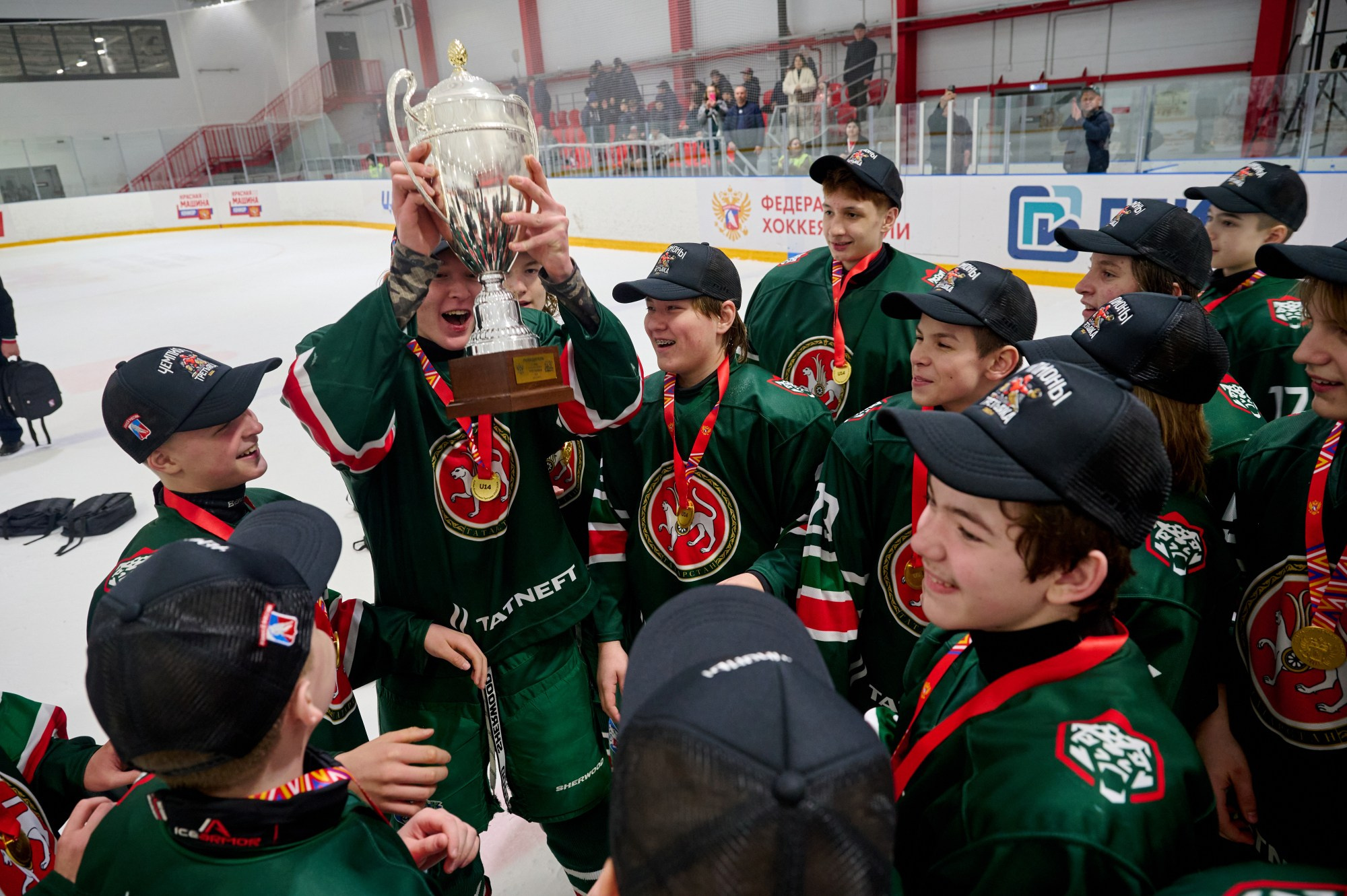 Кубок Третьяка 2024 г. Екатеринбург. Мезенцев Евгений фотограф