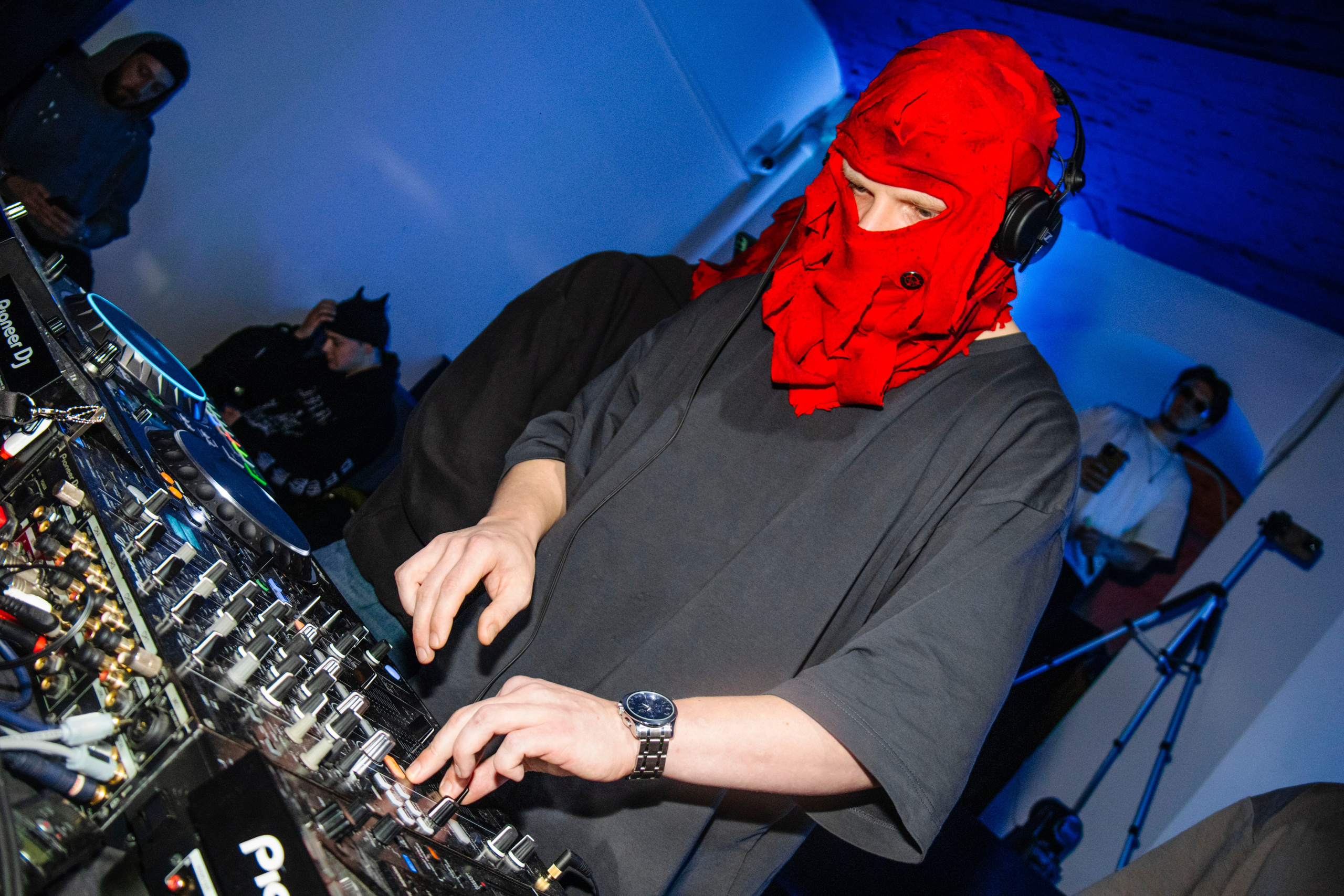 РОДНЯ. Electro_agent