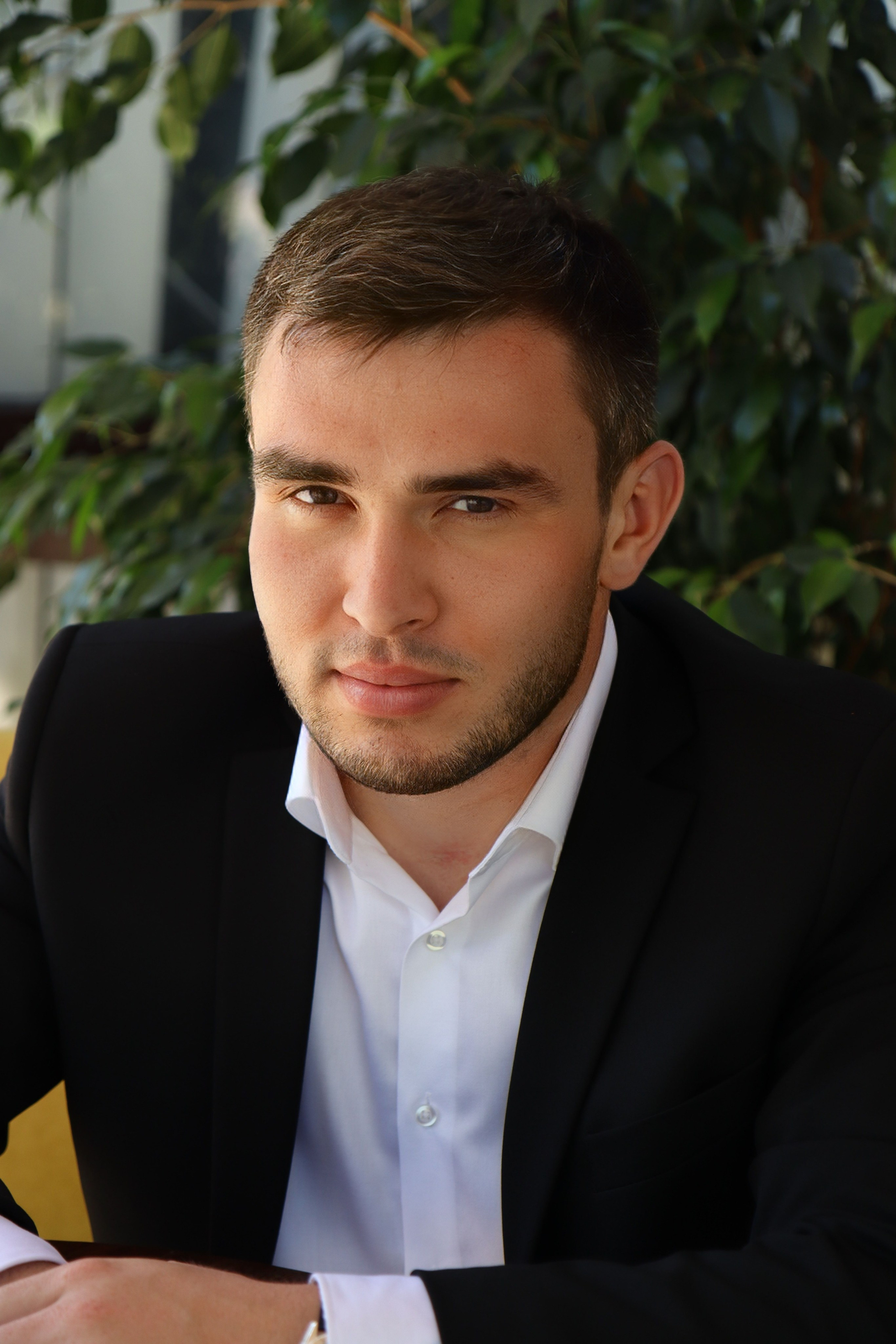 Тенгиз и Карина. Zuleta.Go