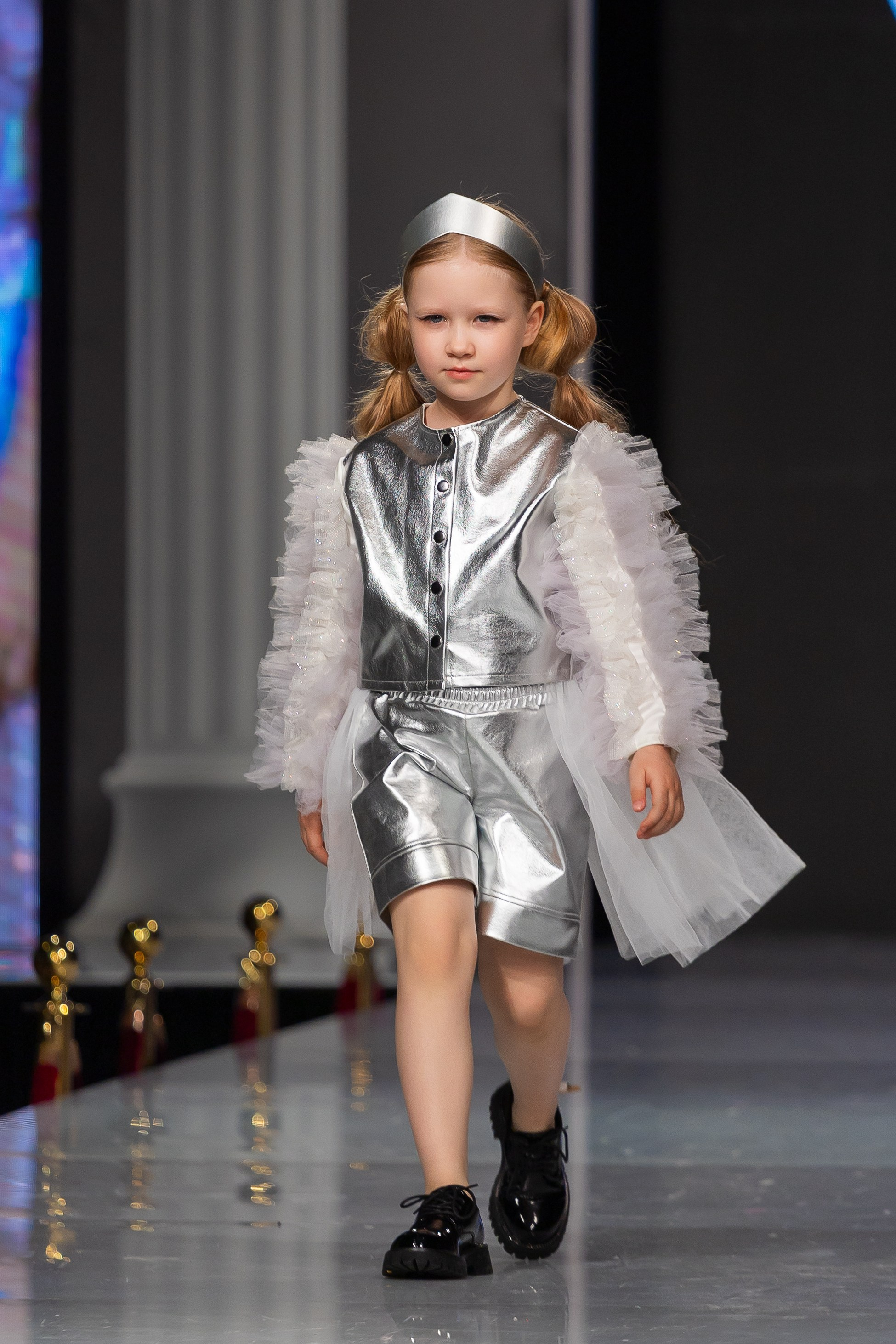 Estet Fashion Week. Photomantis