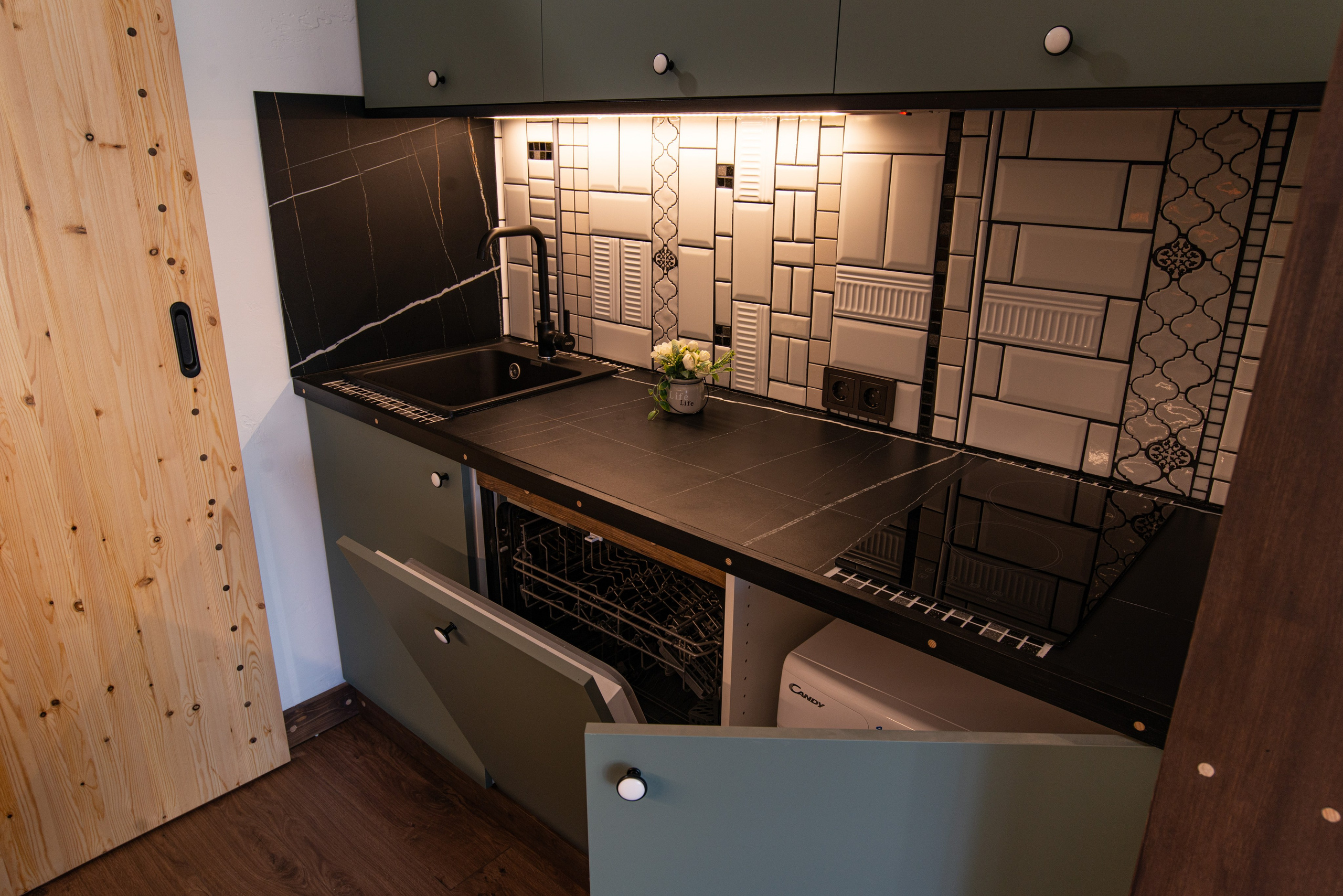 Интерьерная фотосъёмка квартиры в новом ЖК. Репортажный и персональный фотограф в Москве