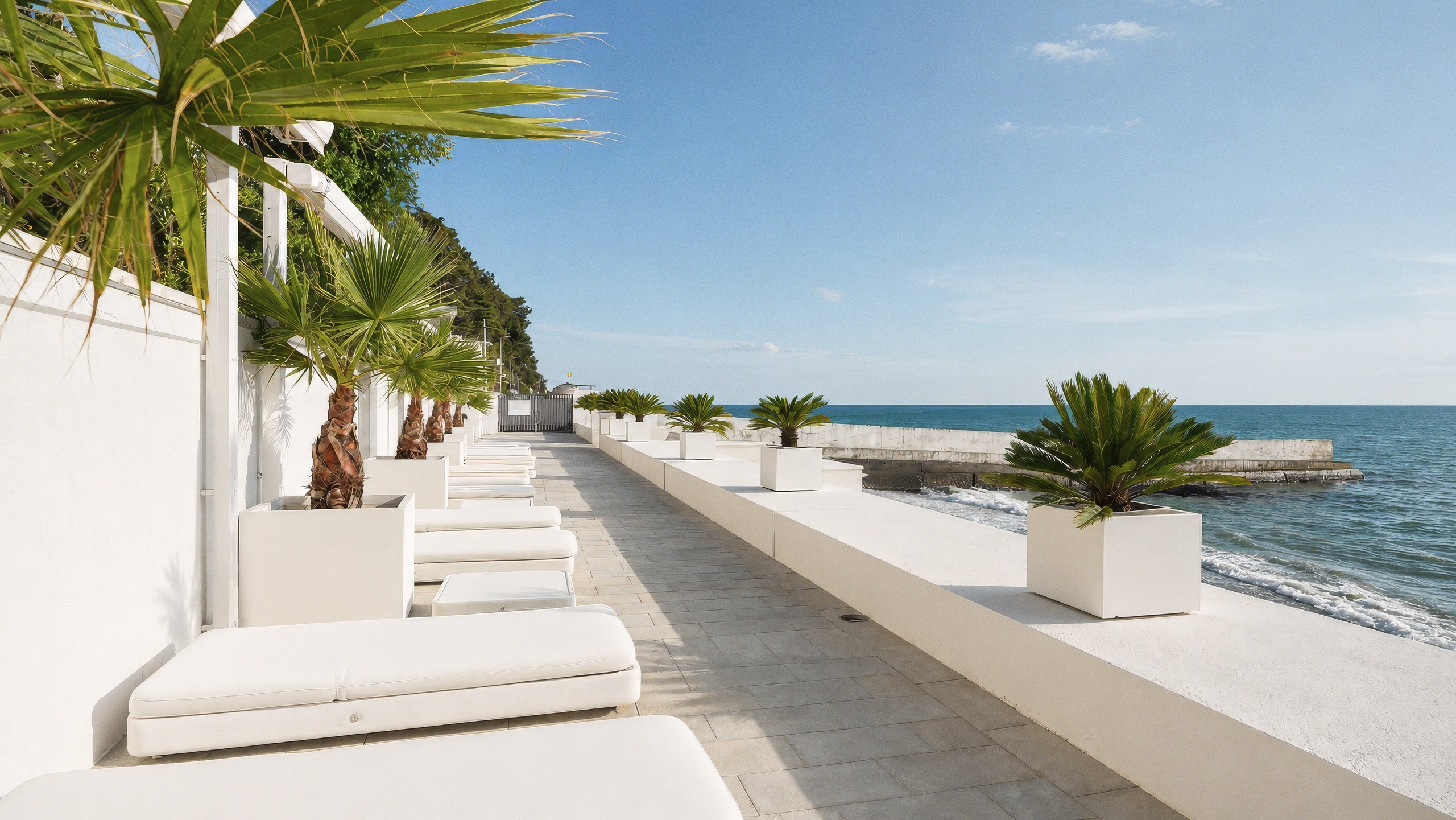 REEF RESIDENCE MEDIA HUB