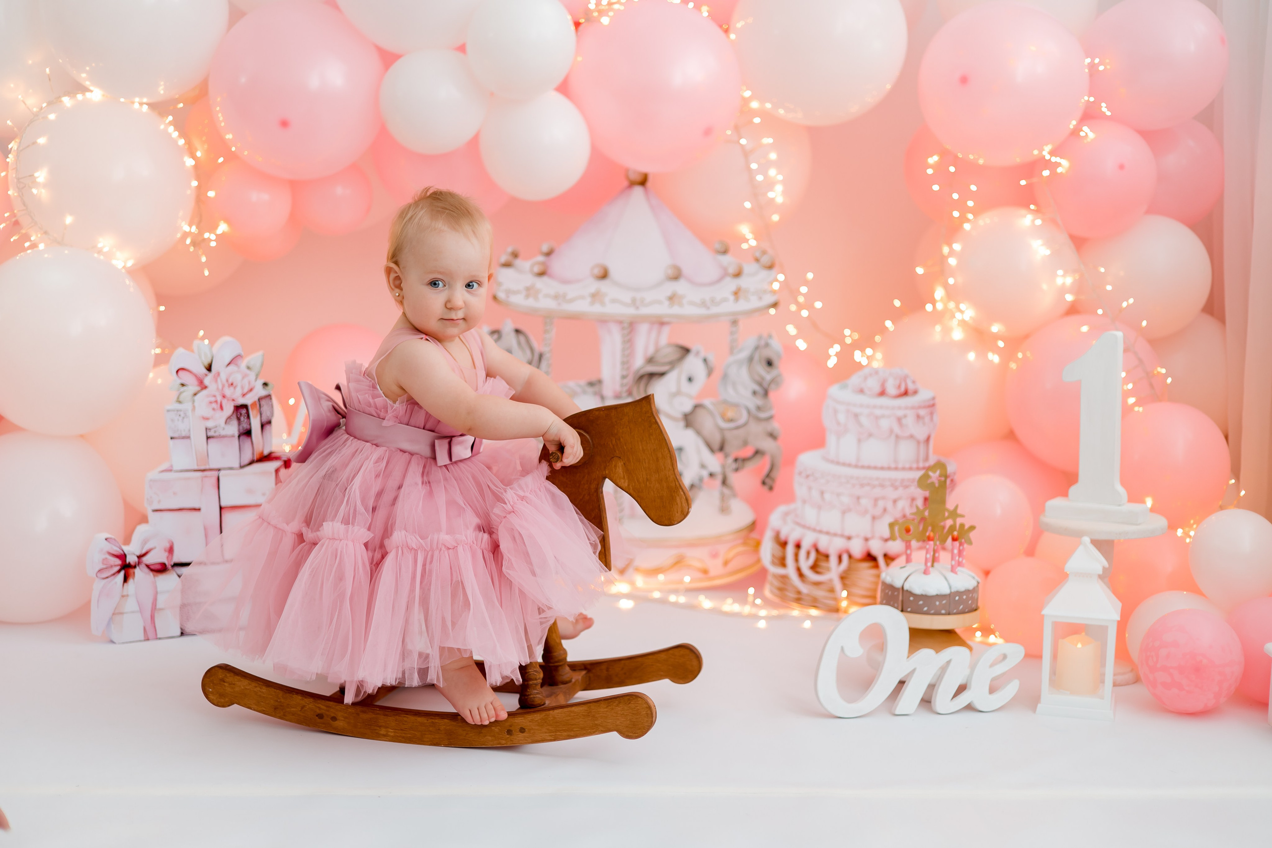 Есения, 1 годик. Семейный и детский фотограф в Железногорске Саламахо Ольга