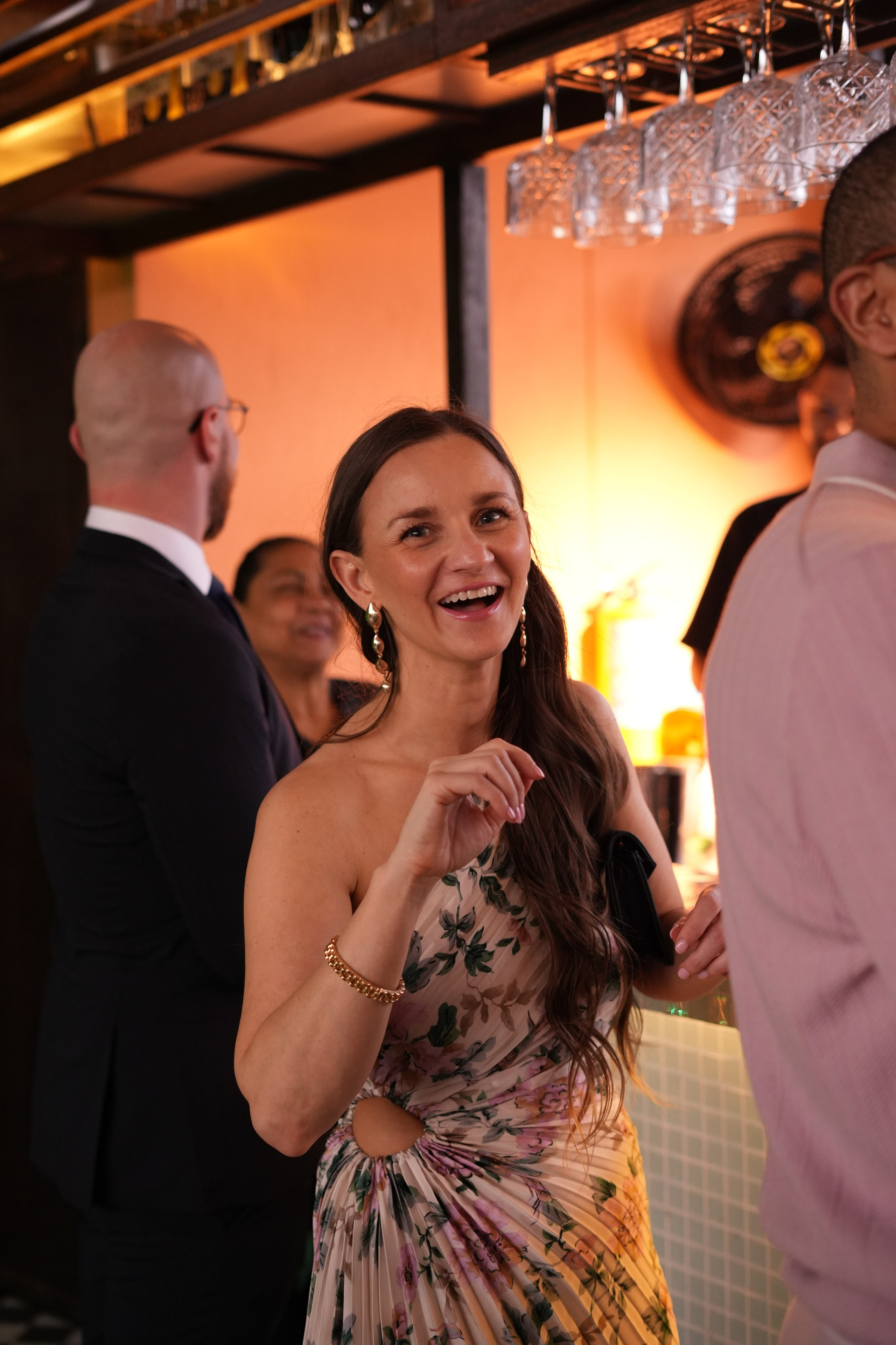 Olivia and Zack / 1 wedding day. Wedding Photographer in Barcelona and Medellin