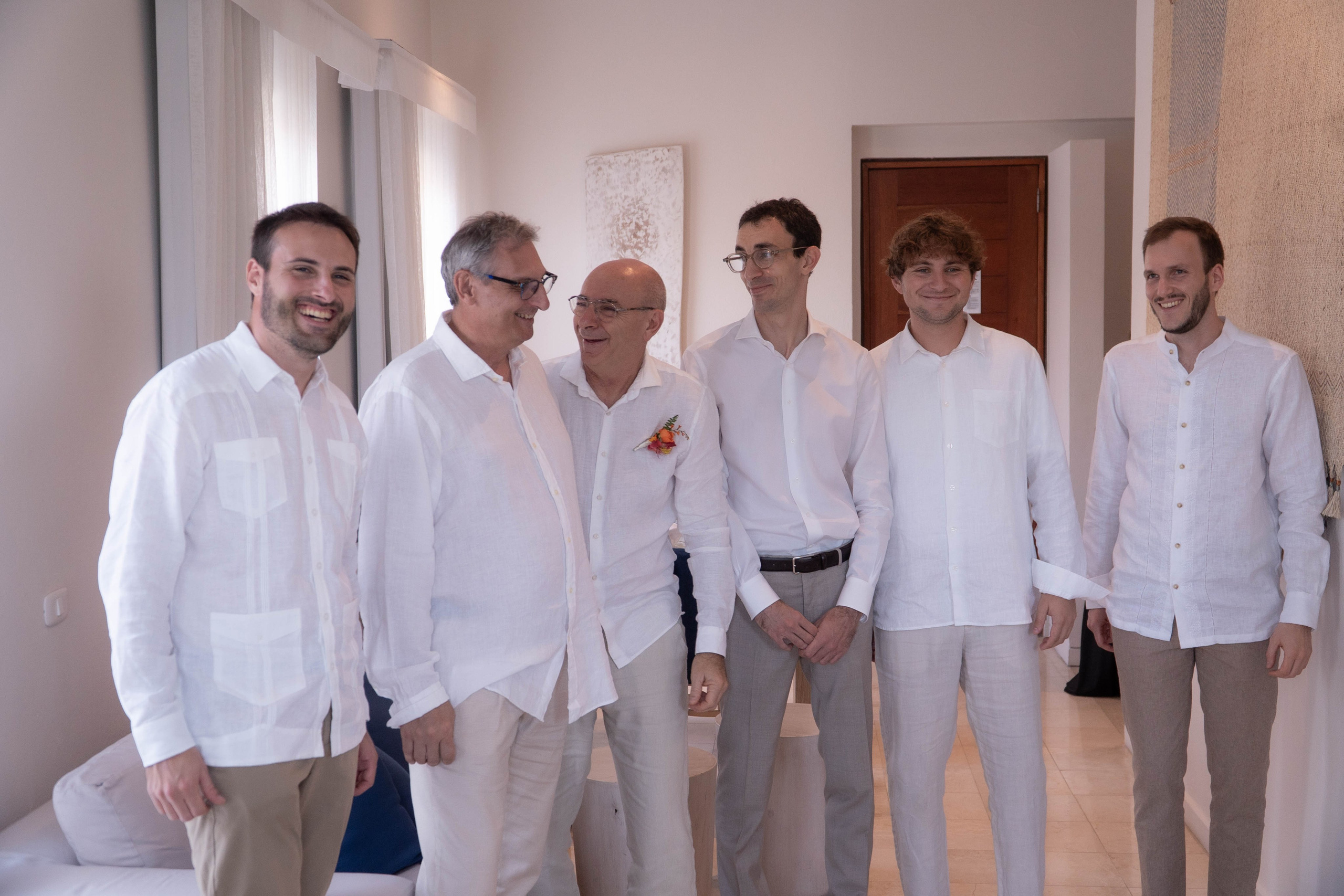 Catalina and Romain. Wedding Photographer in Barcelona and Medellin