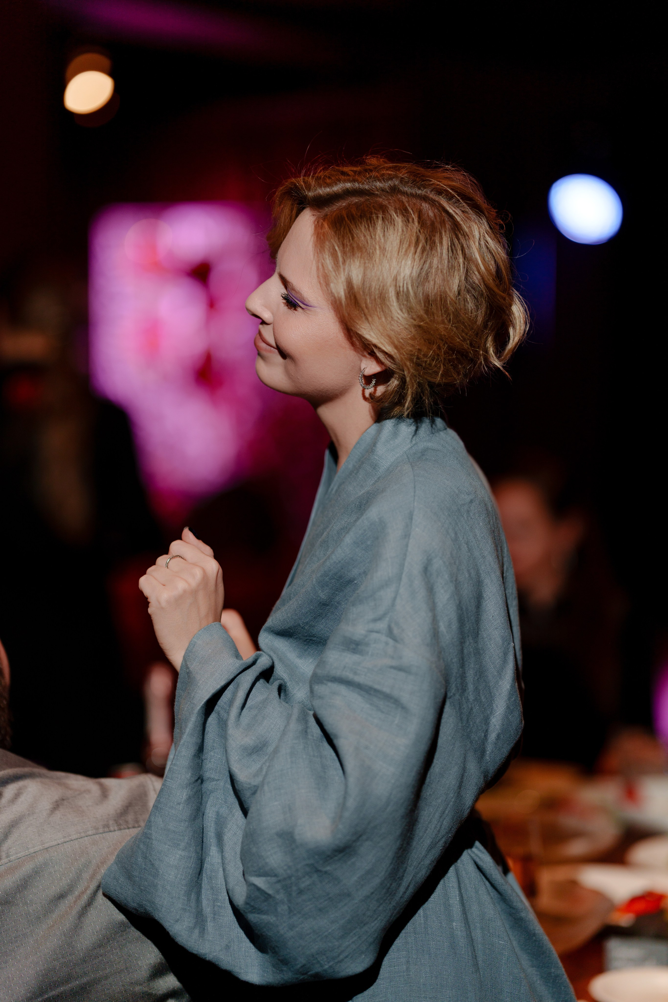 Репортажный фотограф на день рождения в ресторане KAI. Репортажный фотограф Москва Сергей Дружинин