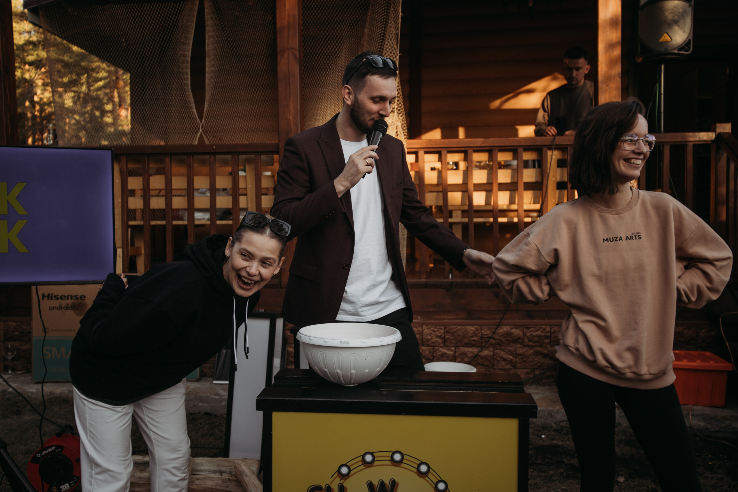 Корпоратив Muza_Arts. Венера Гайн. Репортажный фотограф  Тюмень. Обучение фотографии с 0