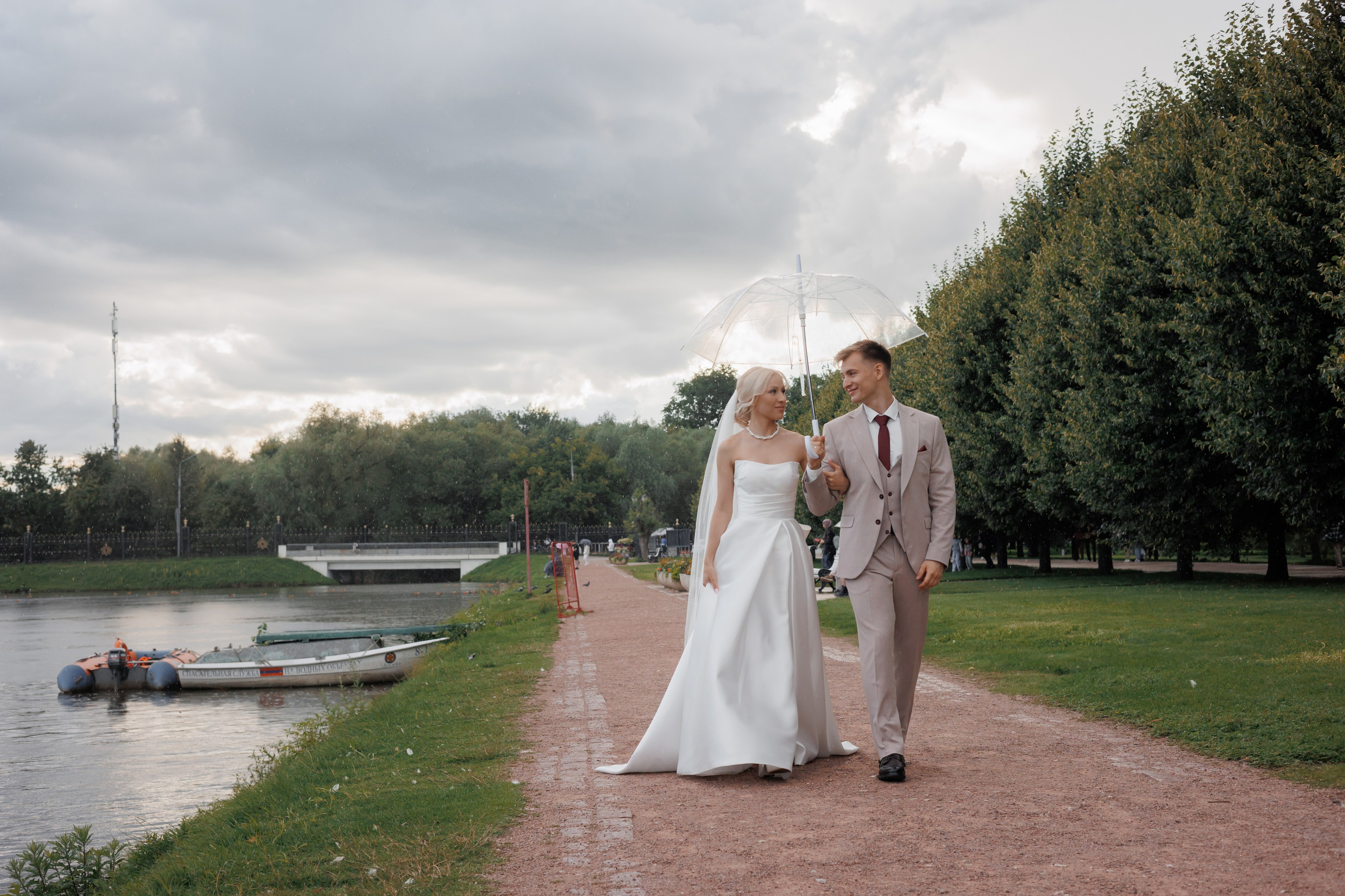 Отель «Милан», Шипиловский ЗАГС, прогулка в парке Царицыно. Свадебный и репортажный фотограф (Москва, Королев и другие)