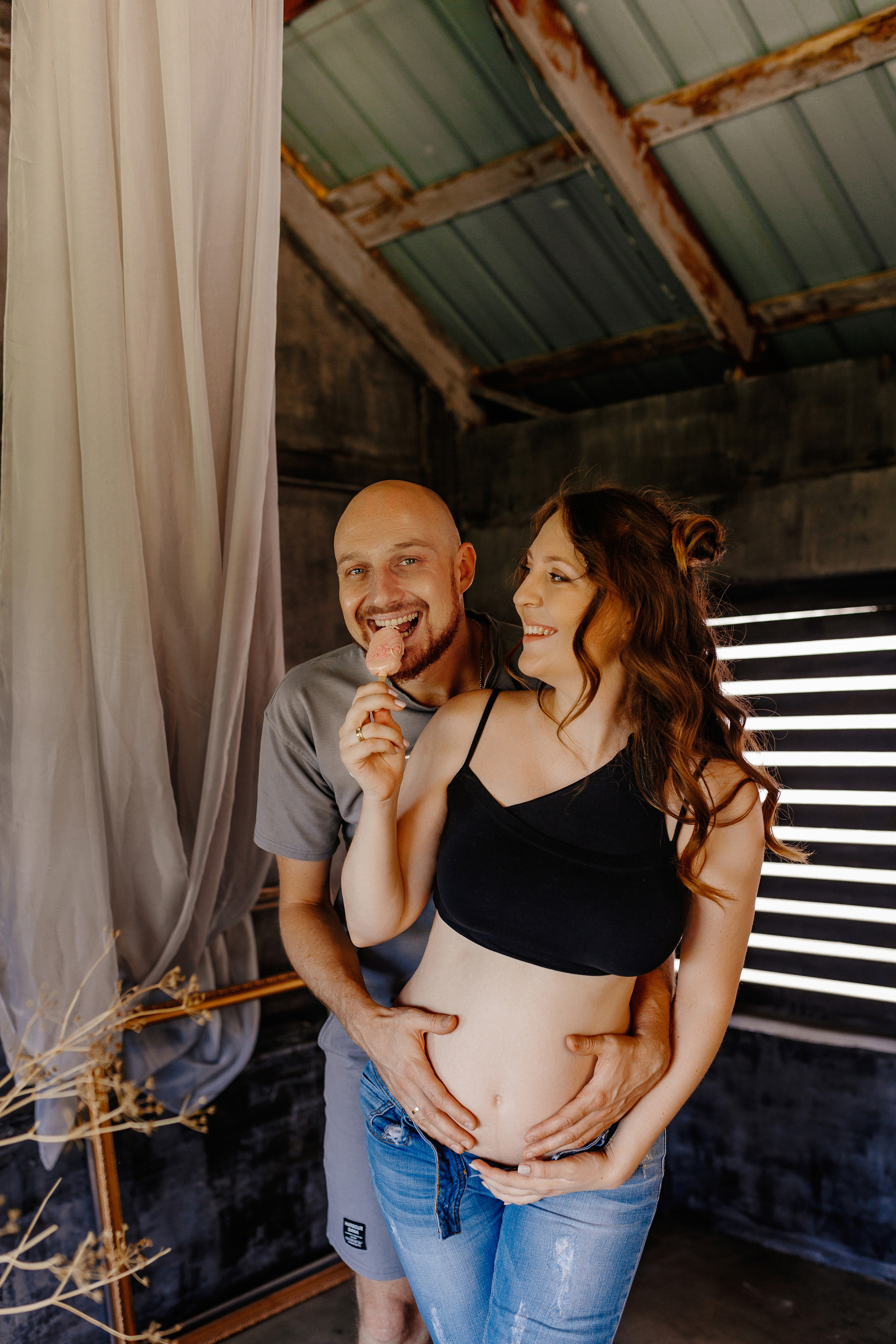 В ожидании Чуда. Свадебный и семейный фотограф в Алматы Laura Dosmann