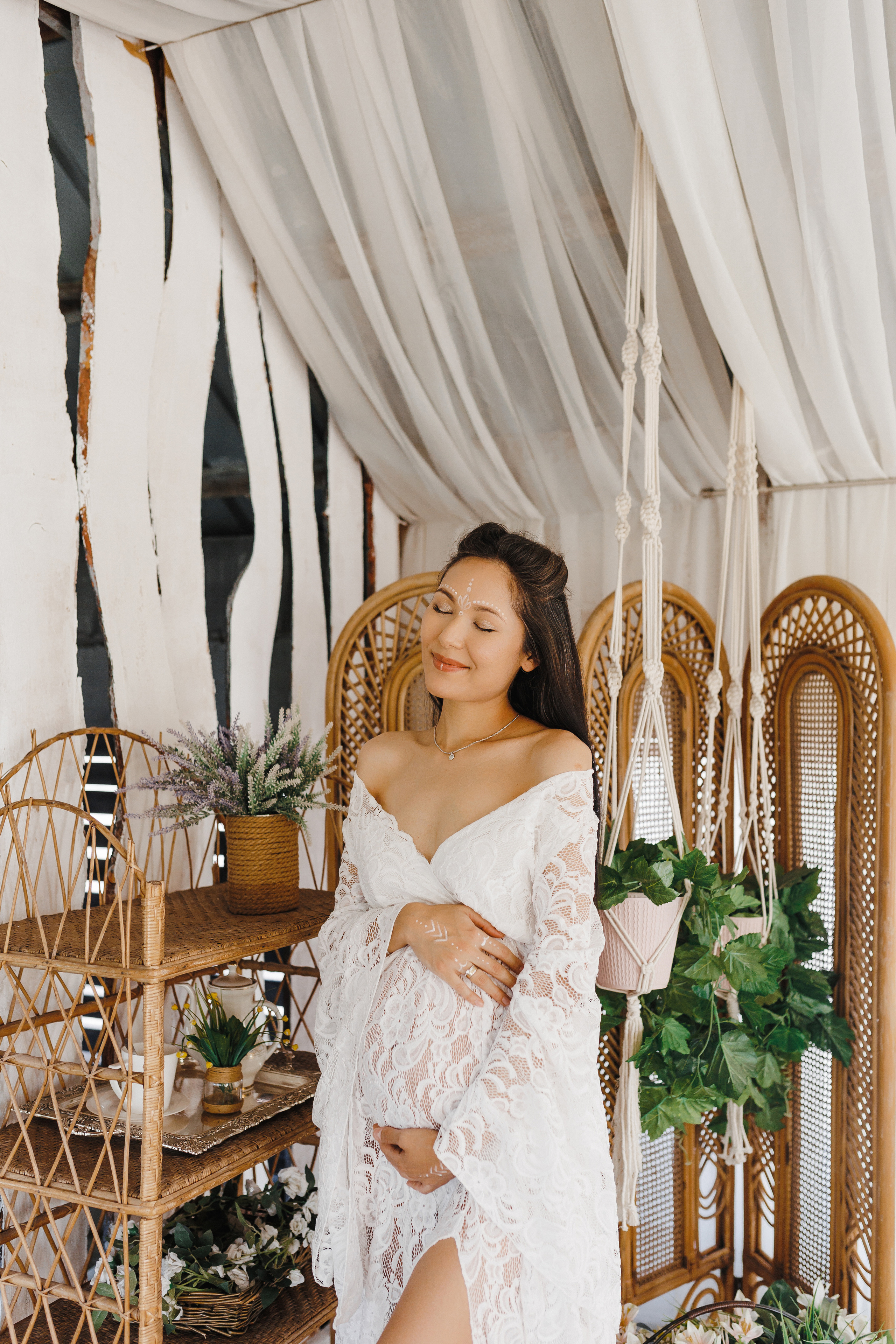 В ожидании Чуда. Свадебный и семейный фотограф в Алматы Laura Dosmann