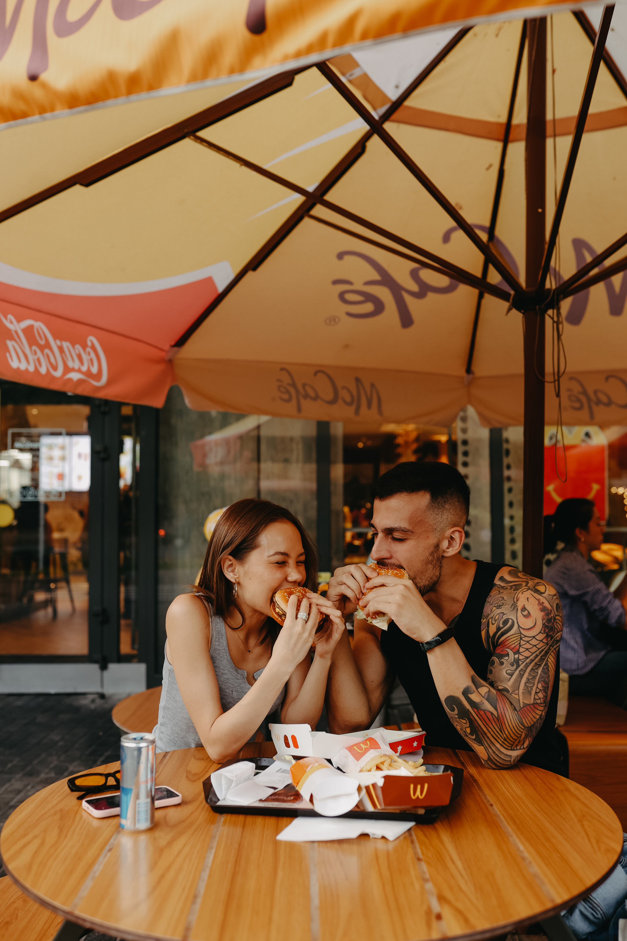 Love Story. Свадебный и семейный фотограф в Алматы Laura Dosmann