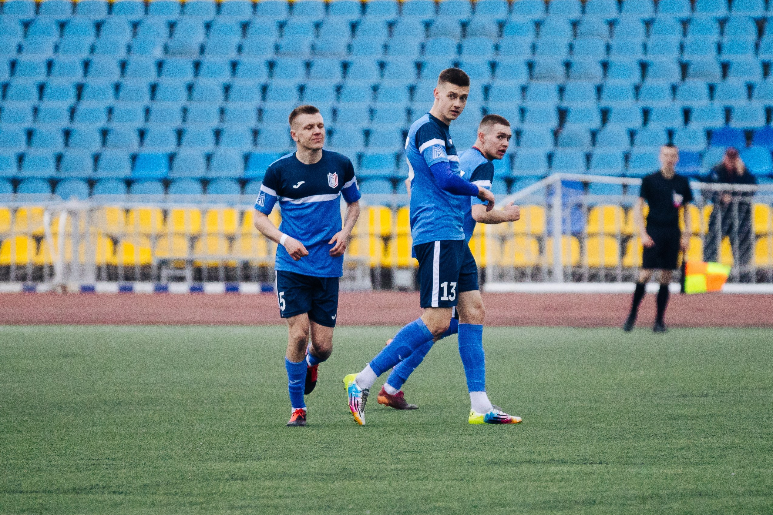 ФК Металлург — ФК Шахтер // 06.04.24. Денис Прохоров Фотограф в г. Магнитогорск