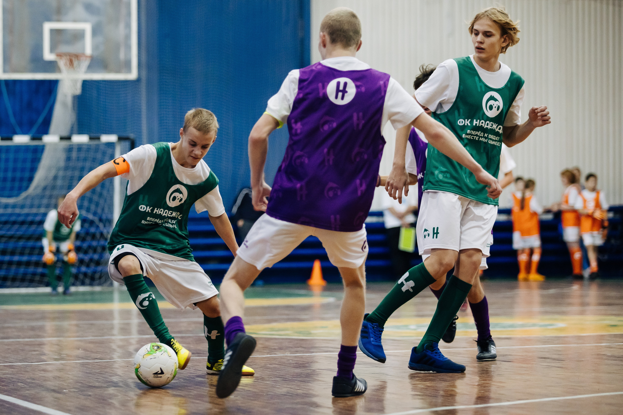 Турнир по футболу среди команд школ-интернатов Магнитогорска «Надеждик CUP» // 08.12.2024. Денис Прохоров Фотограф в г. Магнитогорск