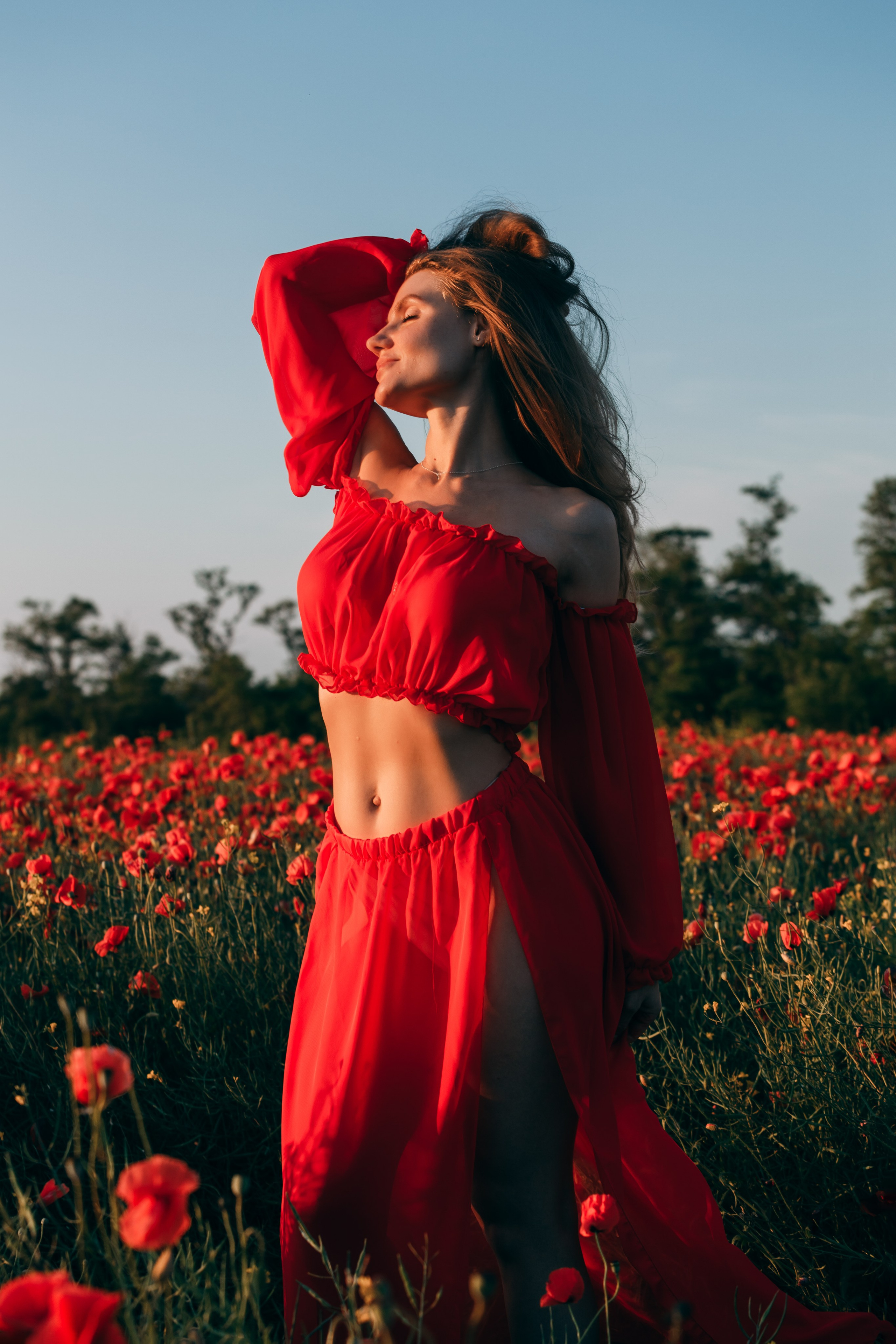 Фотосессия в маковом поле на закате. Свадебный и семейный фотограф в Краснодарском крае Мария Данилкина